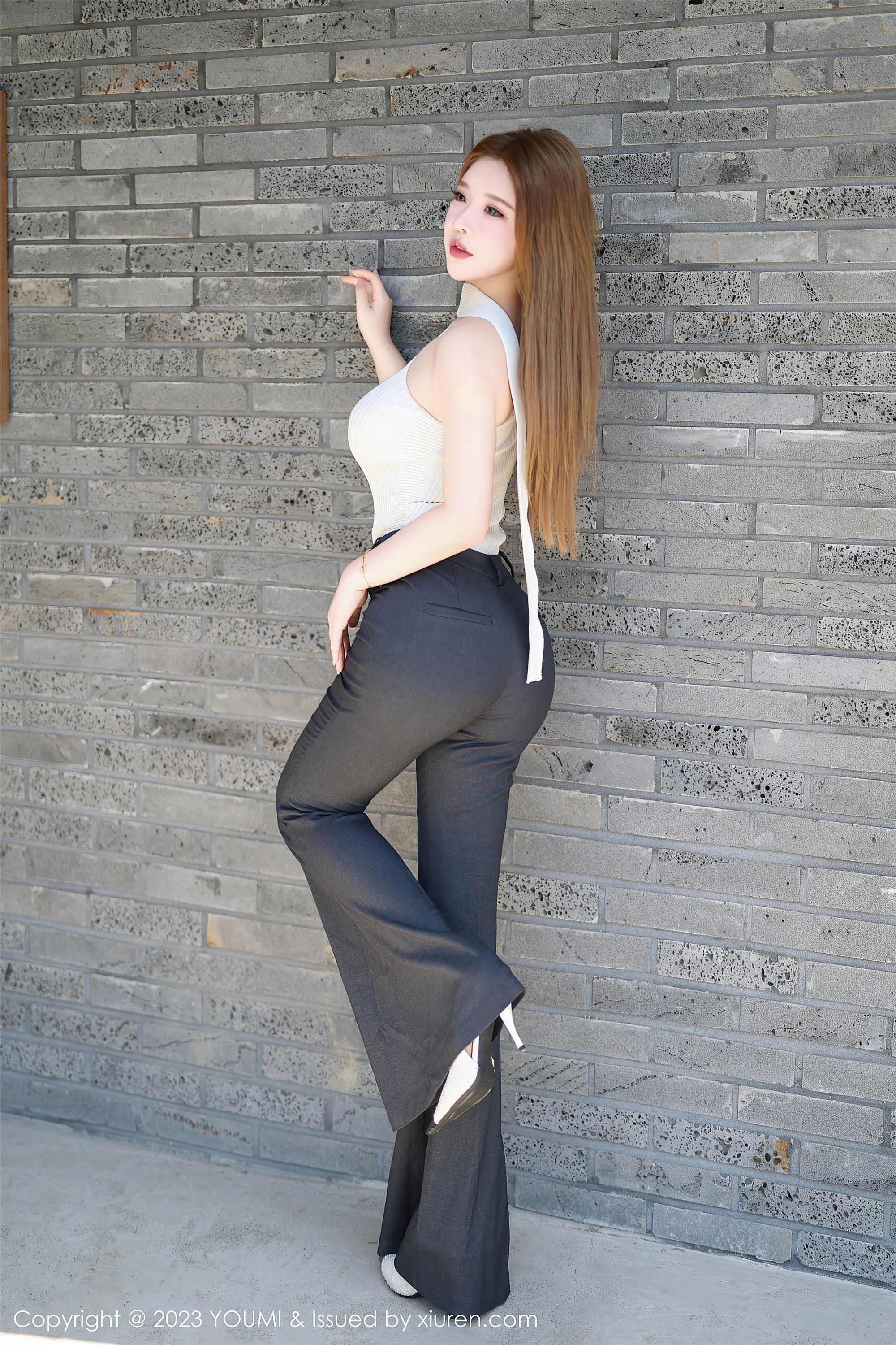 图片[2]-YouMi尤蜜荟期2023.10.18期VOL.995期小海臀Rena-秀人网