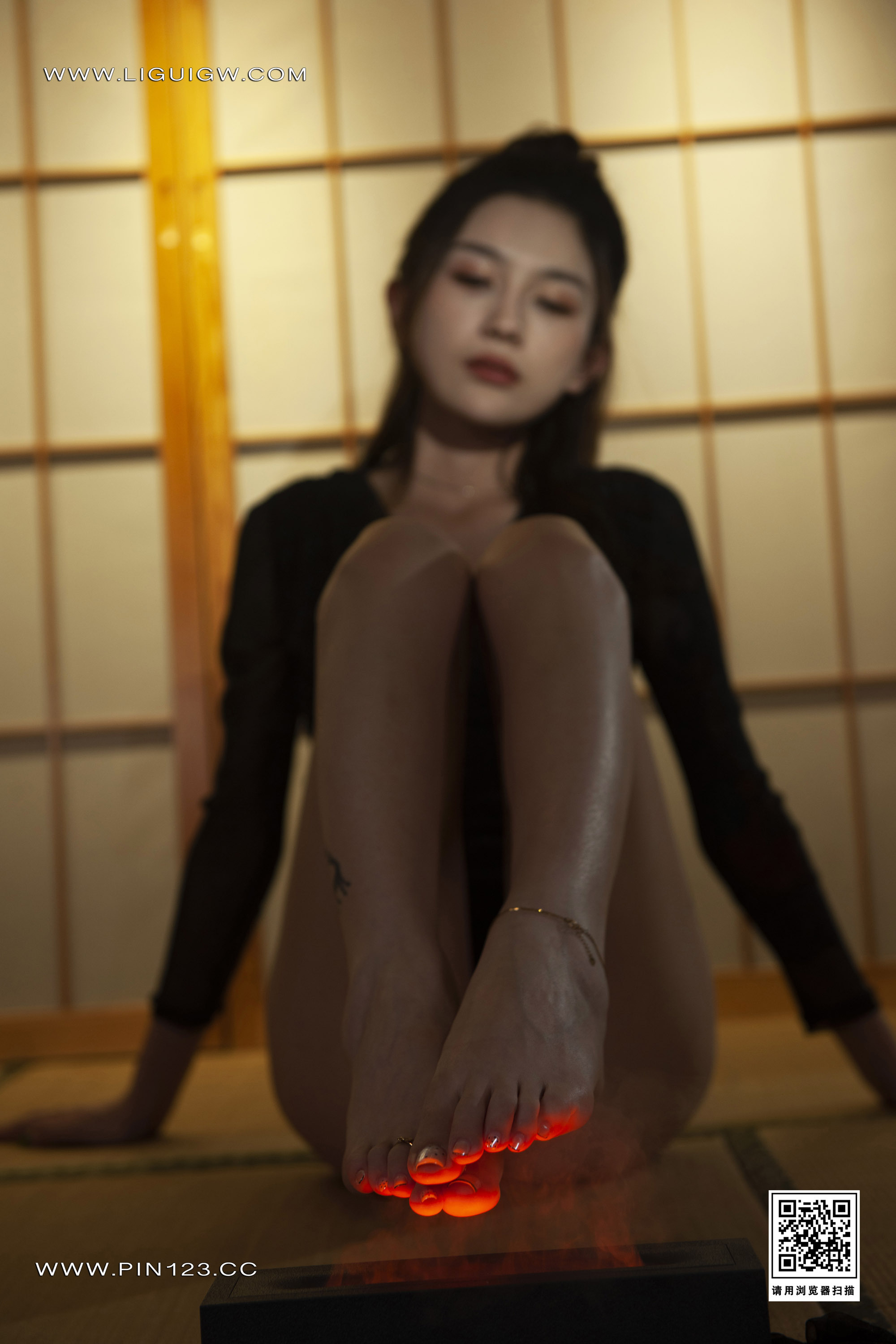 图片[5]-Ligui丽柜期2023.11.27期唇享欲足-私人定制期甜甜-秀人网