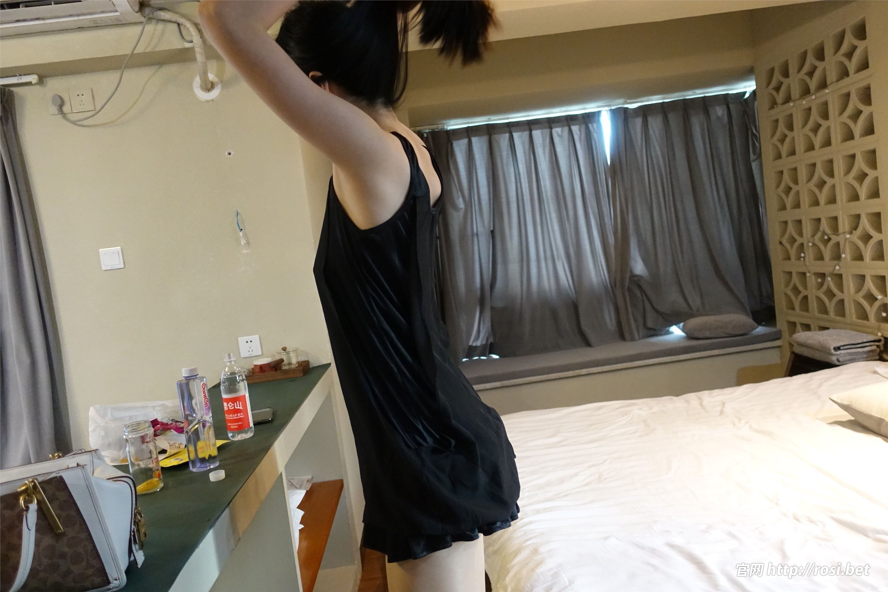 图片[4]-ROSI写真期2023.10.23期N第4340-秀人网