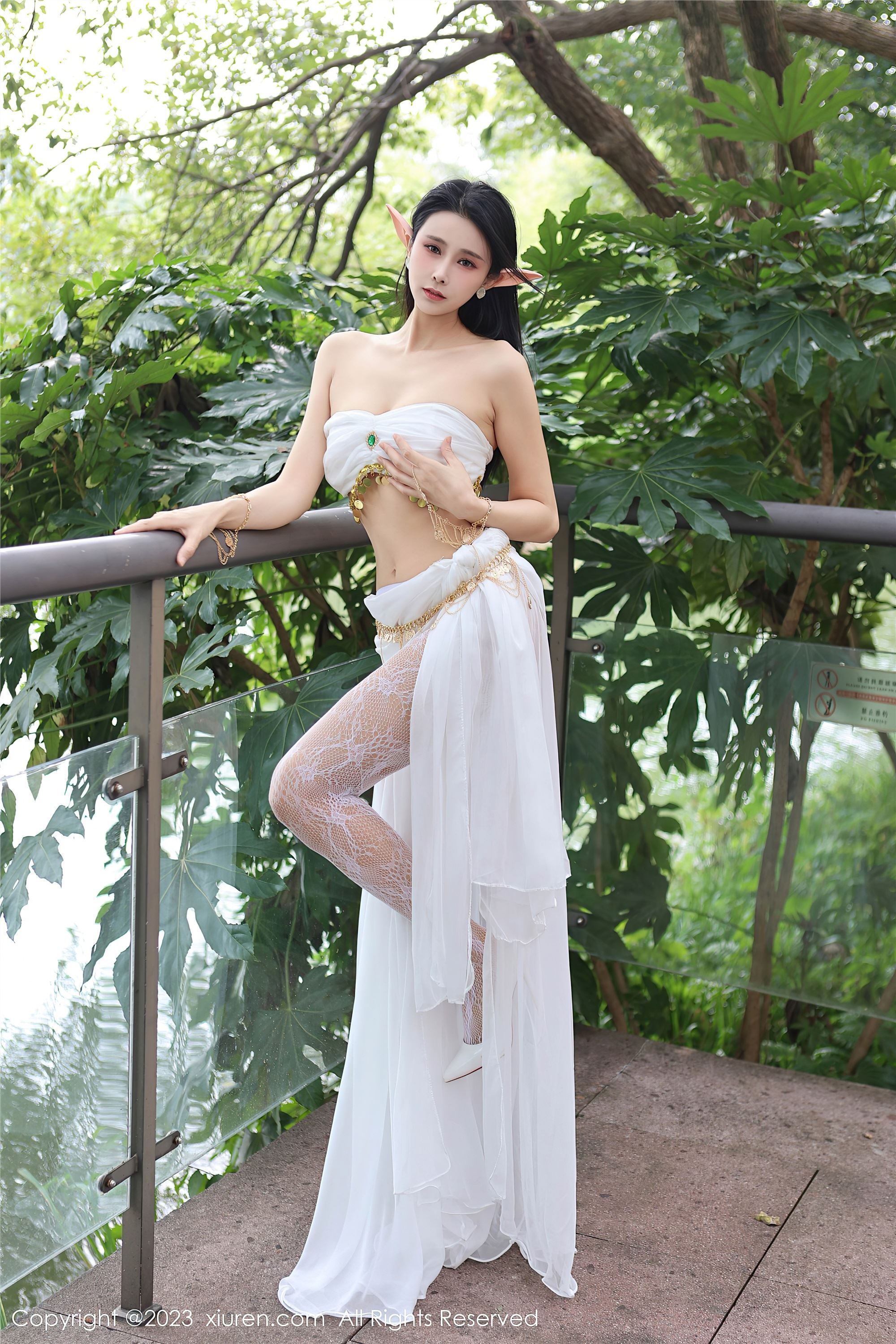 Xiuren秀人网期2023.11.02期N第7598期草莓mm-秀人网