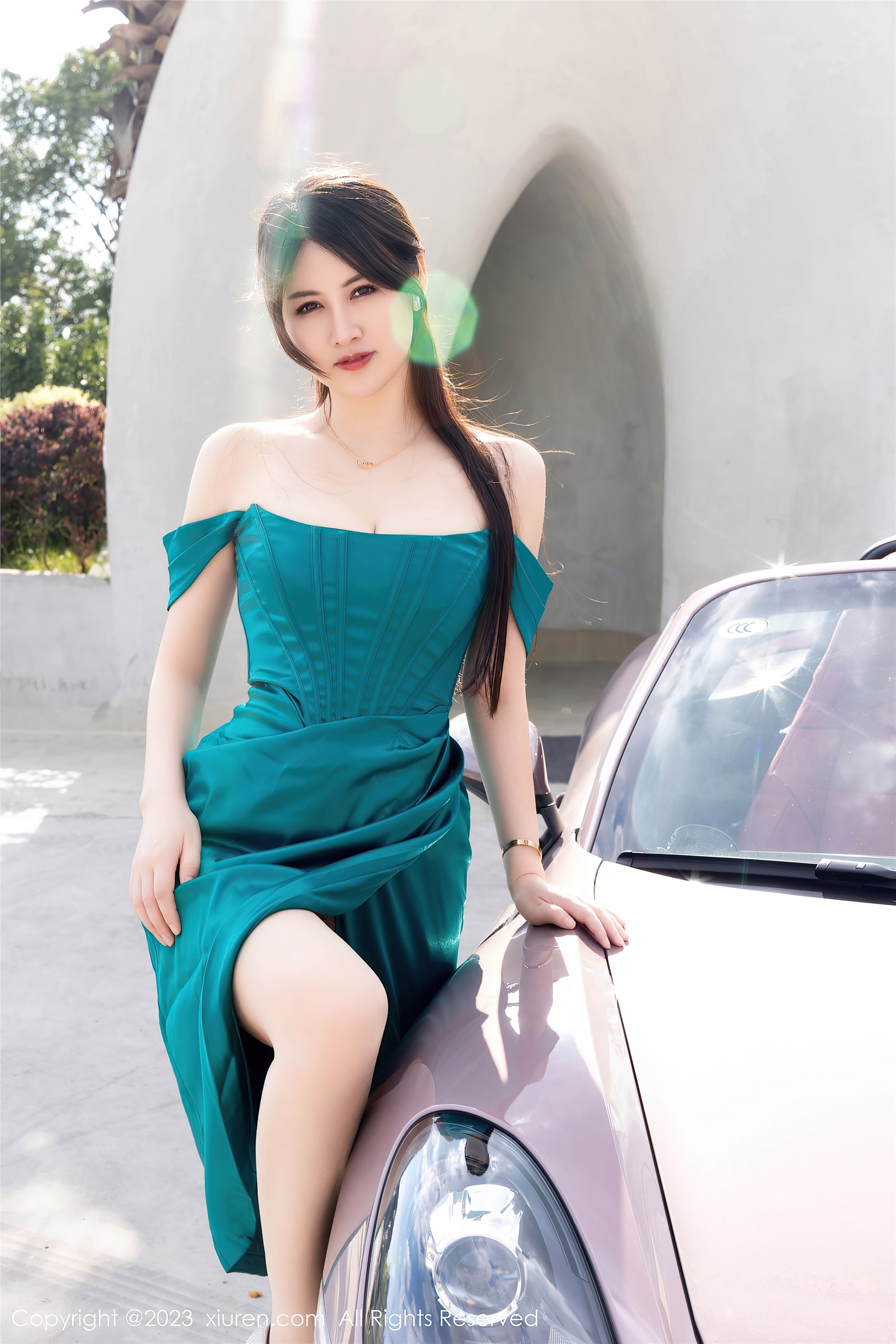 图片[2]-Xiuren秀人网期2023.11.01期N第7592期诗诗kiki-套图网