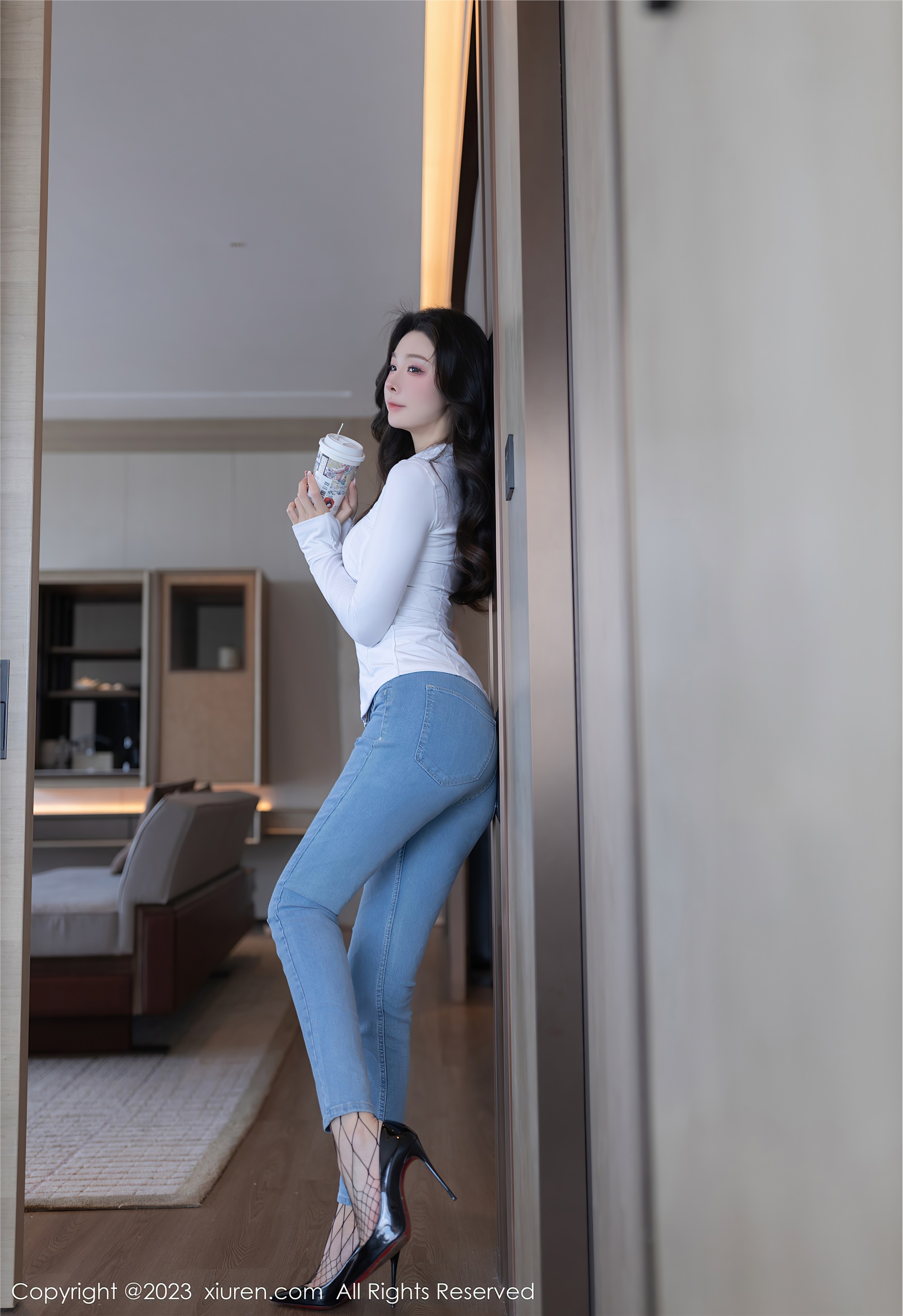 图片[2]-Xiuren秀人网期2023.11.09期N第7639期小逗逗-秀人网