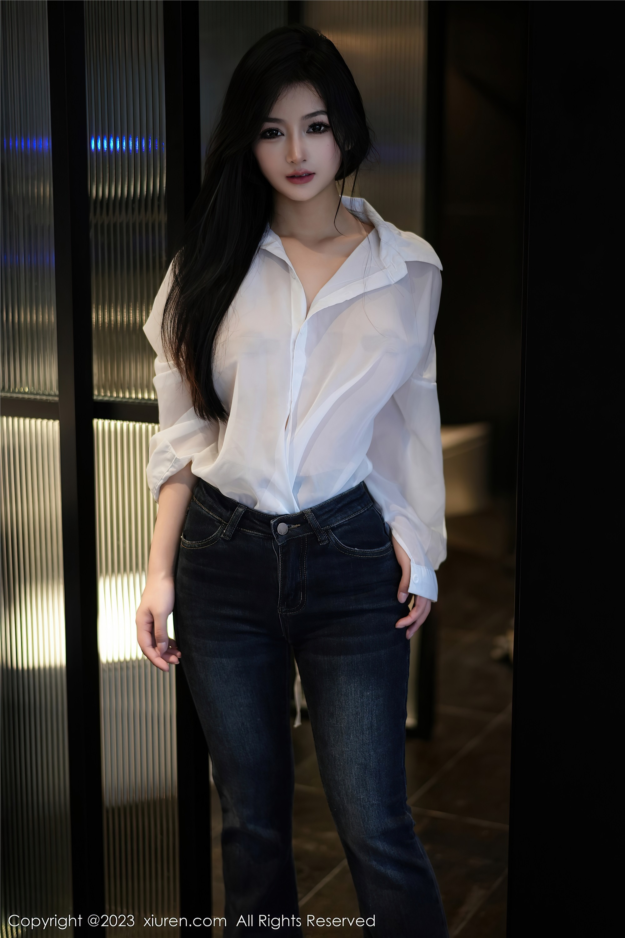 Xiuren秀人网期2023.11.10期N第7645期谭小灵-秀人网