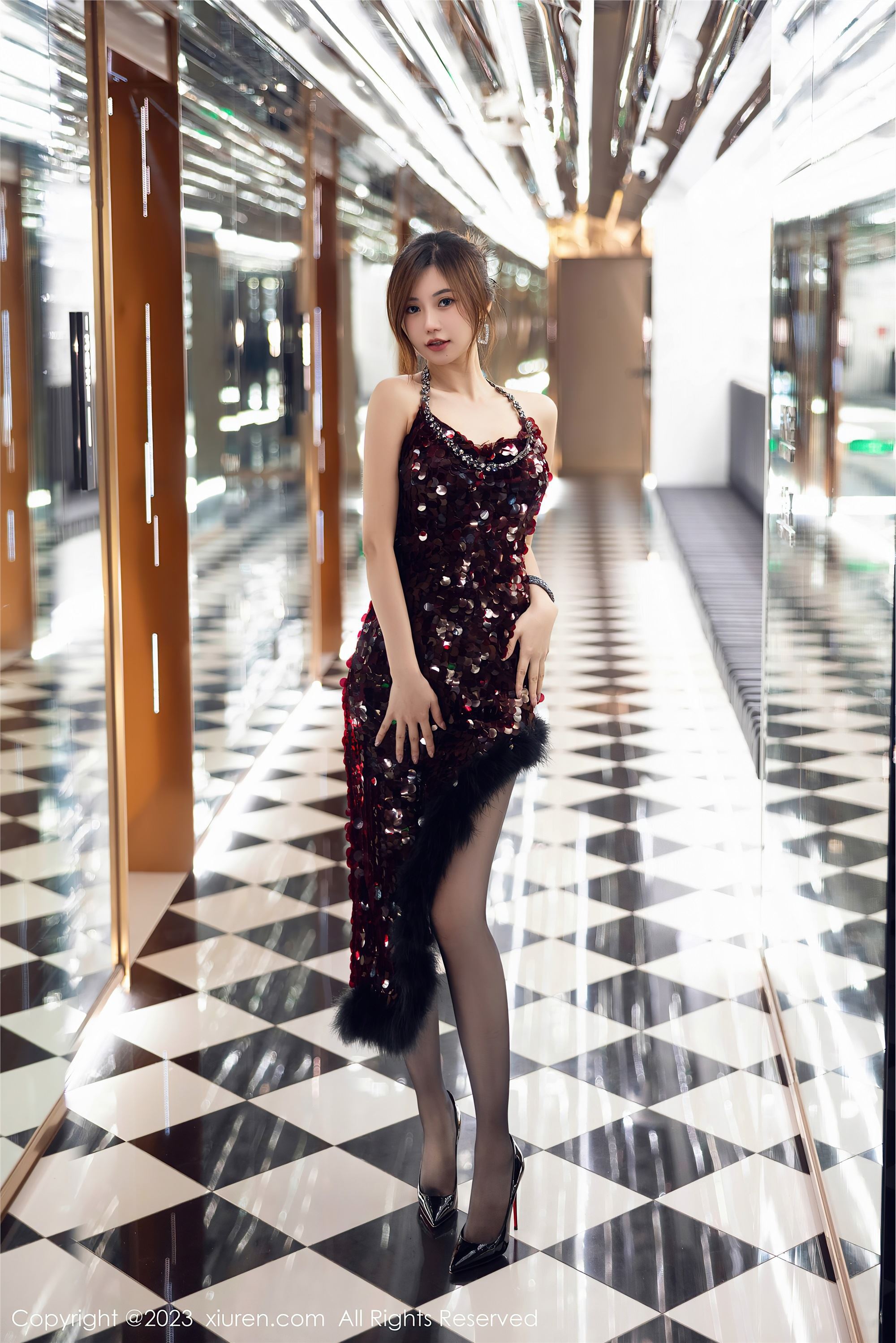 图片[3]-Xiuren秀人网期2023.11.17期N第7679期绮里嘉ula-套图网