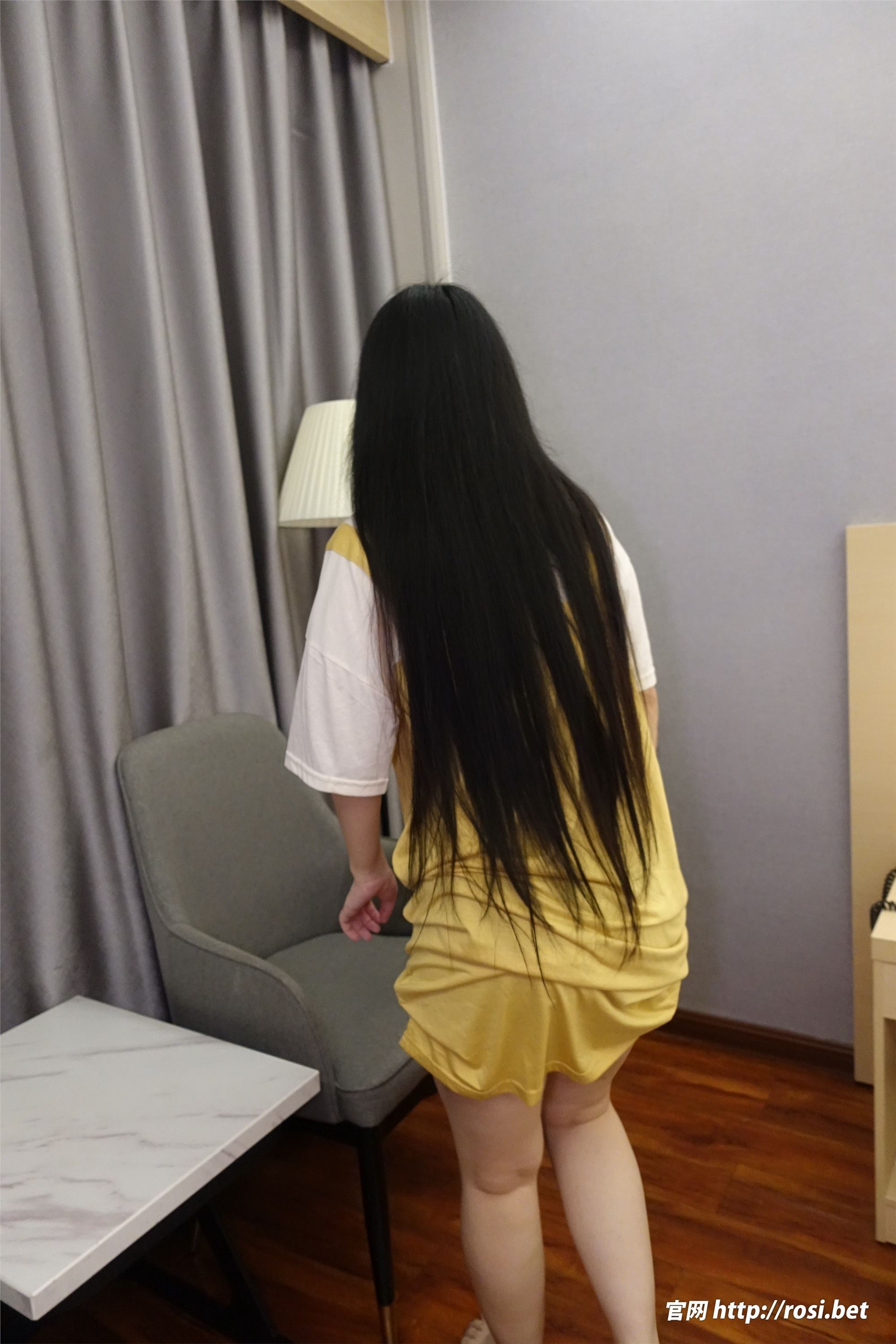 图片[3]-ROSI写真期2023.12.03期N第4381-秀人网