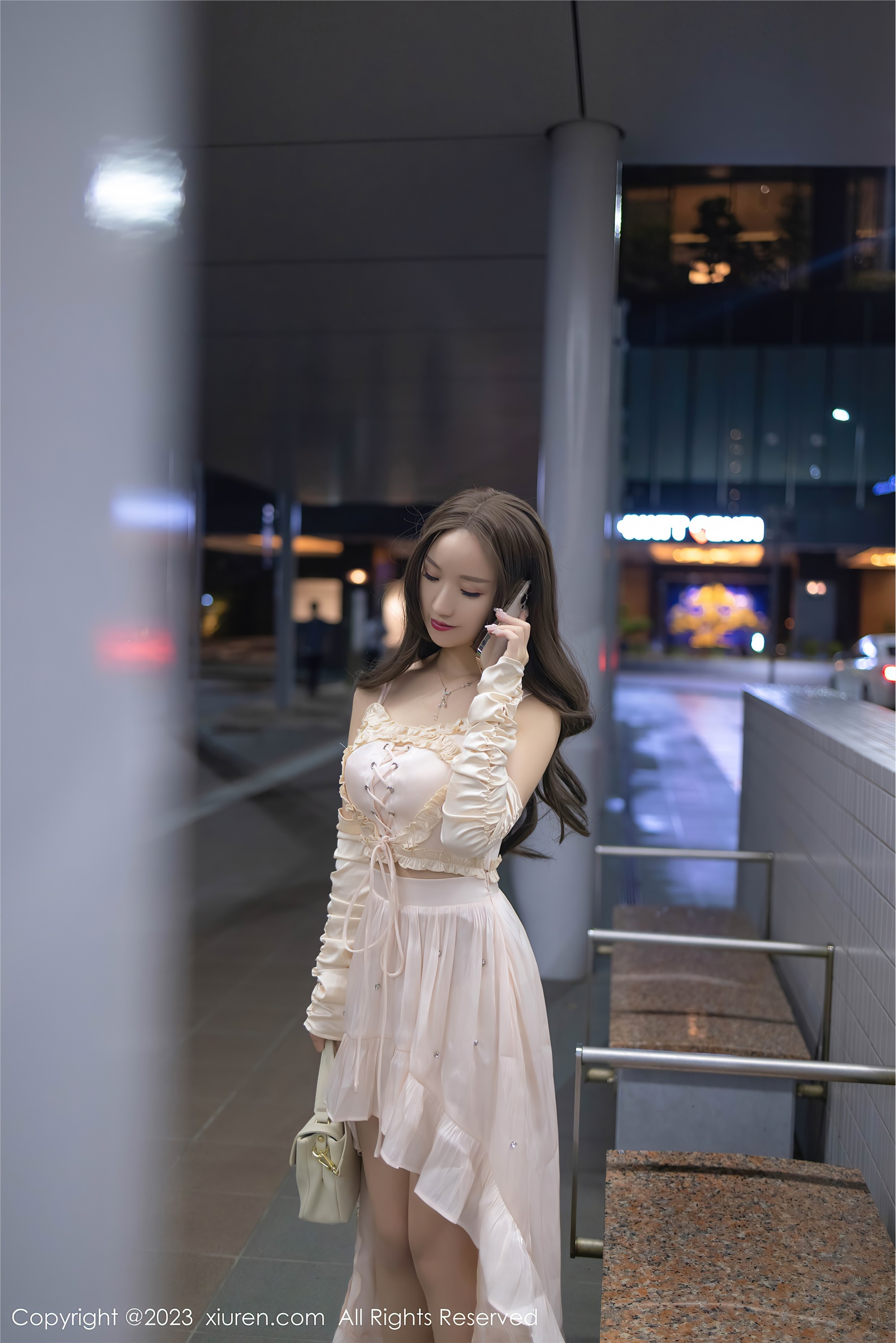 图片[3]-Xiuren秀人网期2023.11.22期N第7702期杏子Yada-套图网