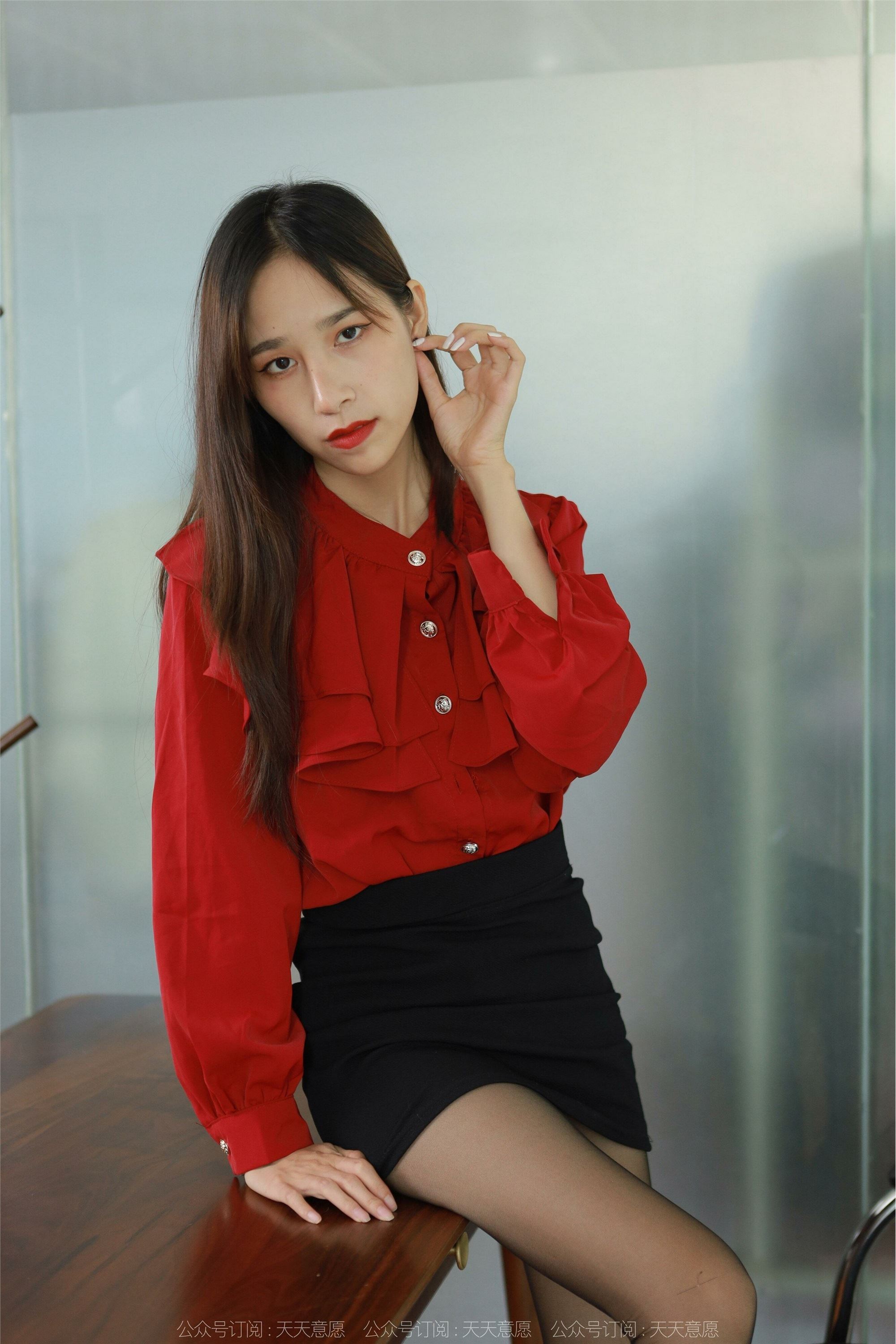 图片[9]-IESS异思趣向期期2022.08.09期丝享家期1172：美子《红色可口可乐》-秀人网