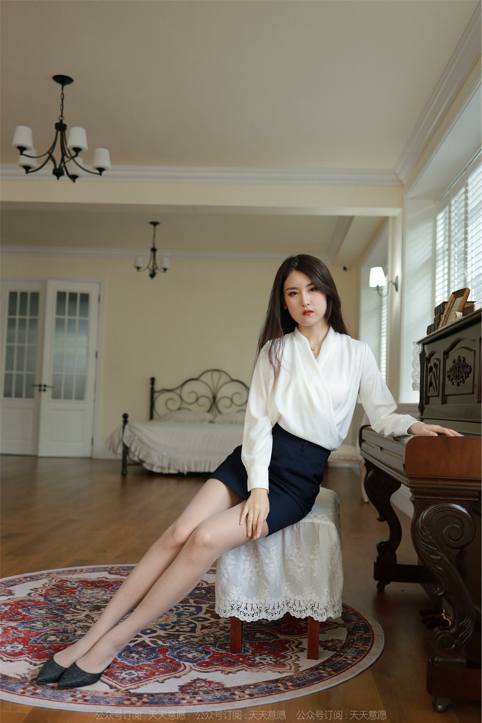 图片[2]-IESS异思趣向期期2022.08.13期丝享家期1176：小宝《钢琴公主》-秀人网