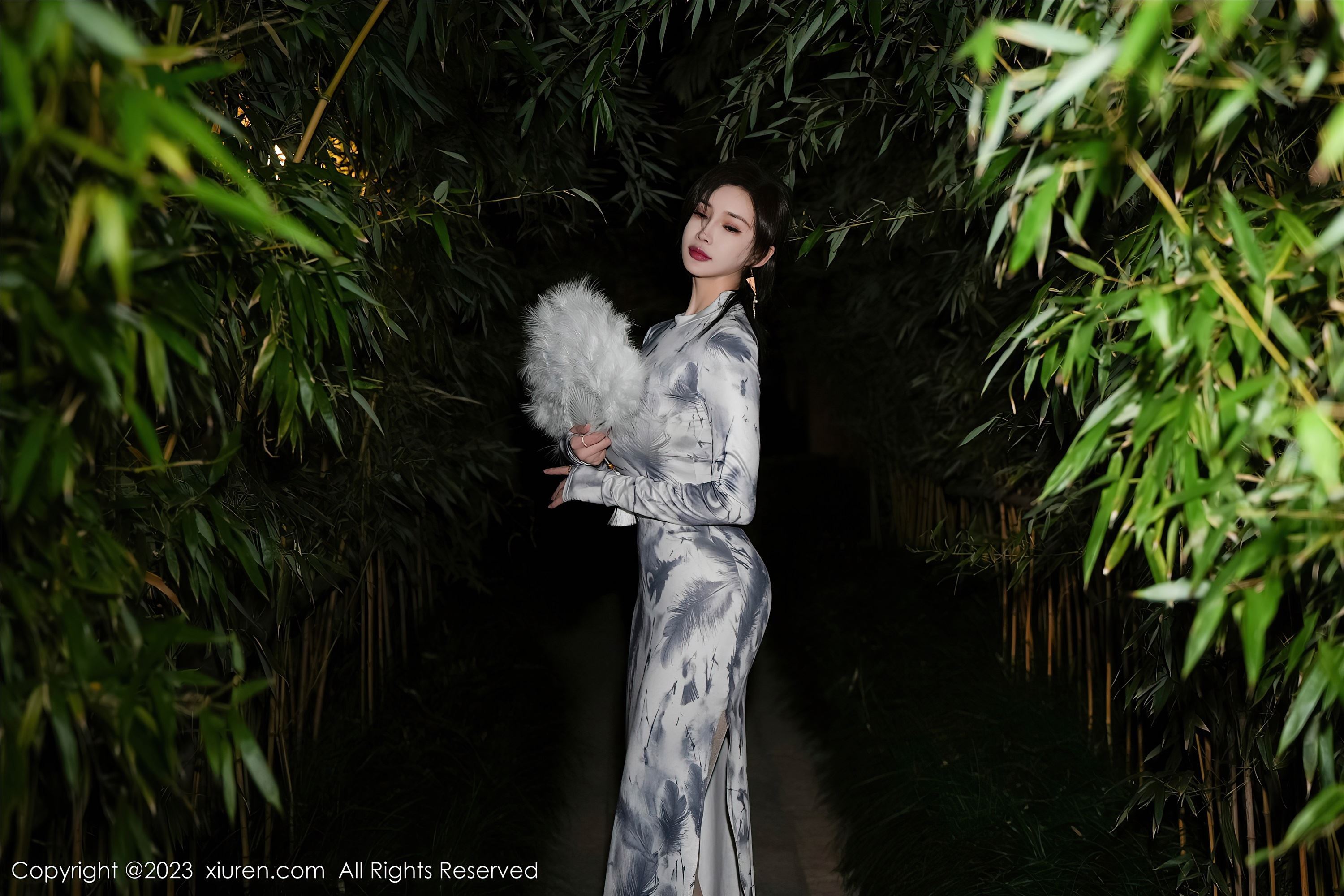 图片[2]-Xiuren秀人网期2023.11.30期N第7744期Carol周妍希-秀人网