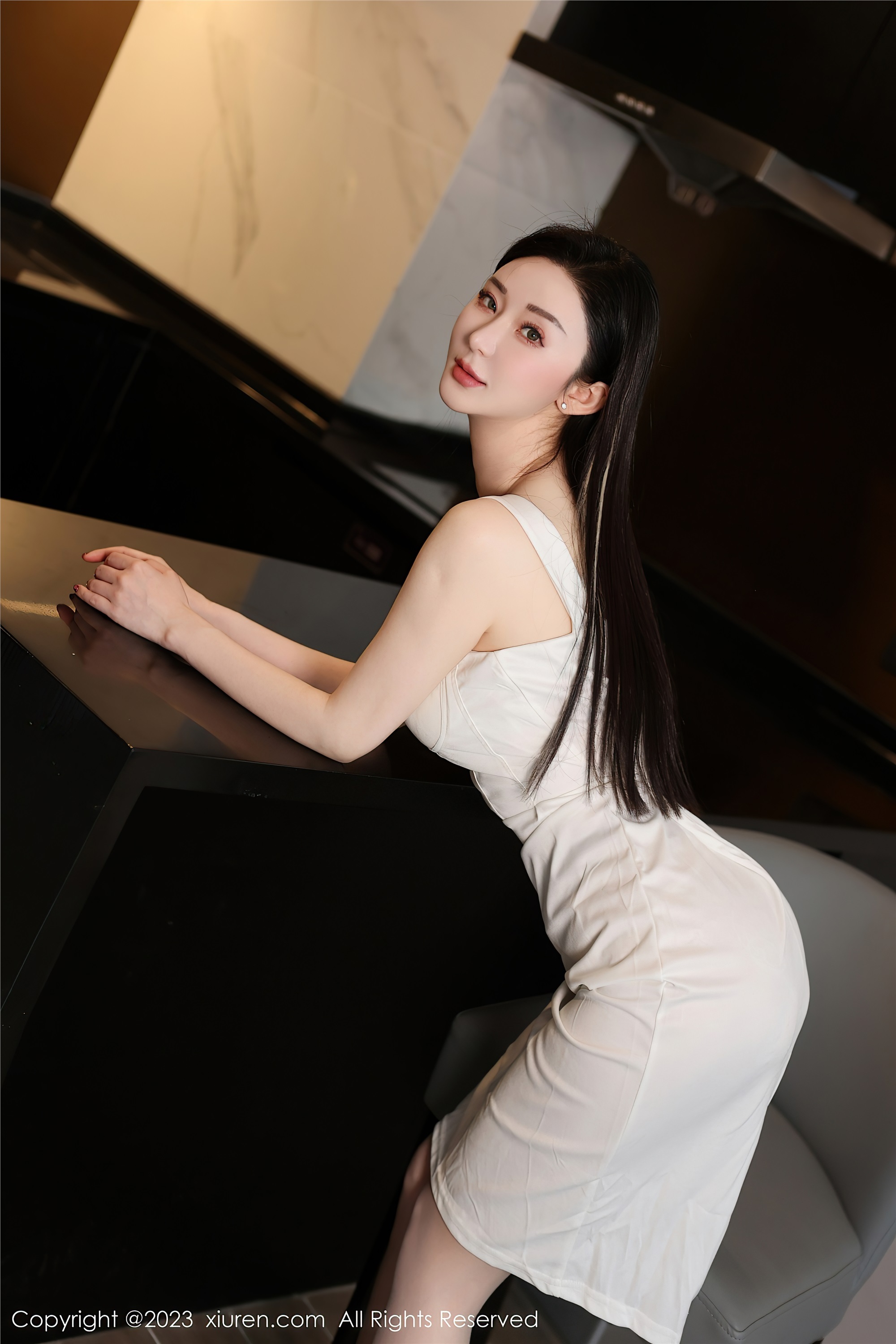 图片[2]-Xiuren秀人网期2023.12.04期N第7756期田兮白-秀人网