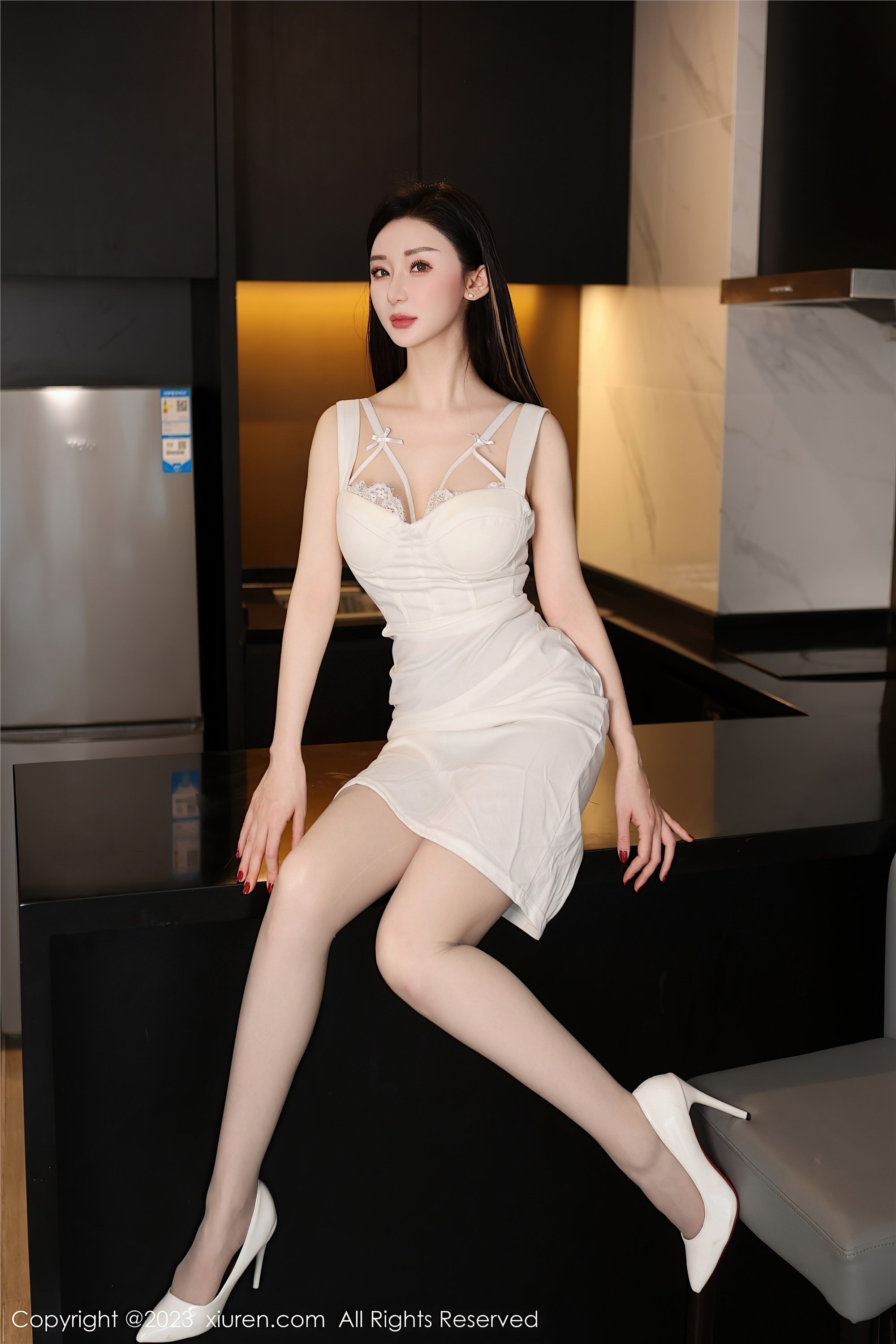 图片[4]-Xiuren秀人网期2023.12.04期N第7756期田兮白-秀人网