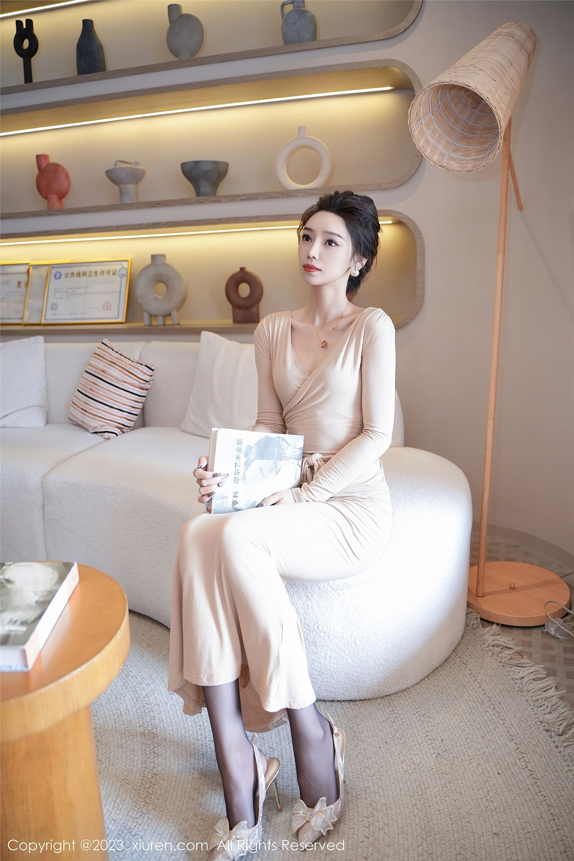图片[8]-Xiuren秀人网期2023.12.07期N第7775期苏曼兮-套图网