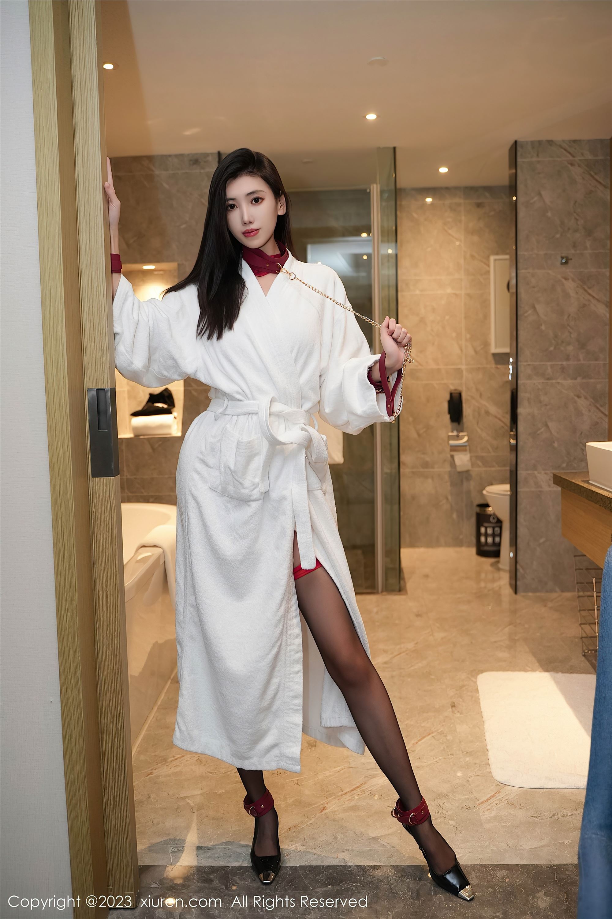 图片[2]-Xiuren秀人网期2023.12.08期N第7783期章芃芃-秀人网