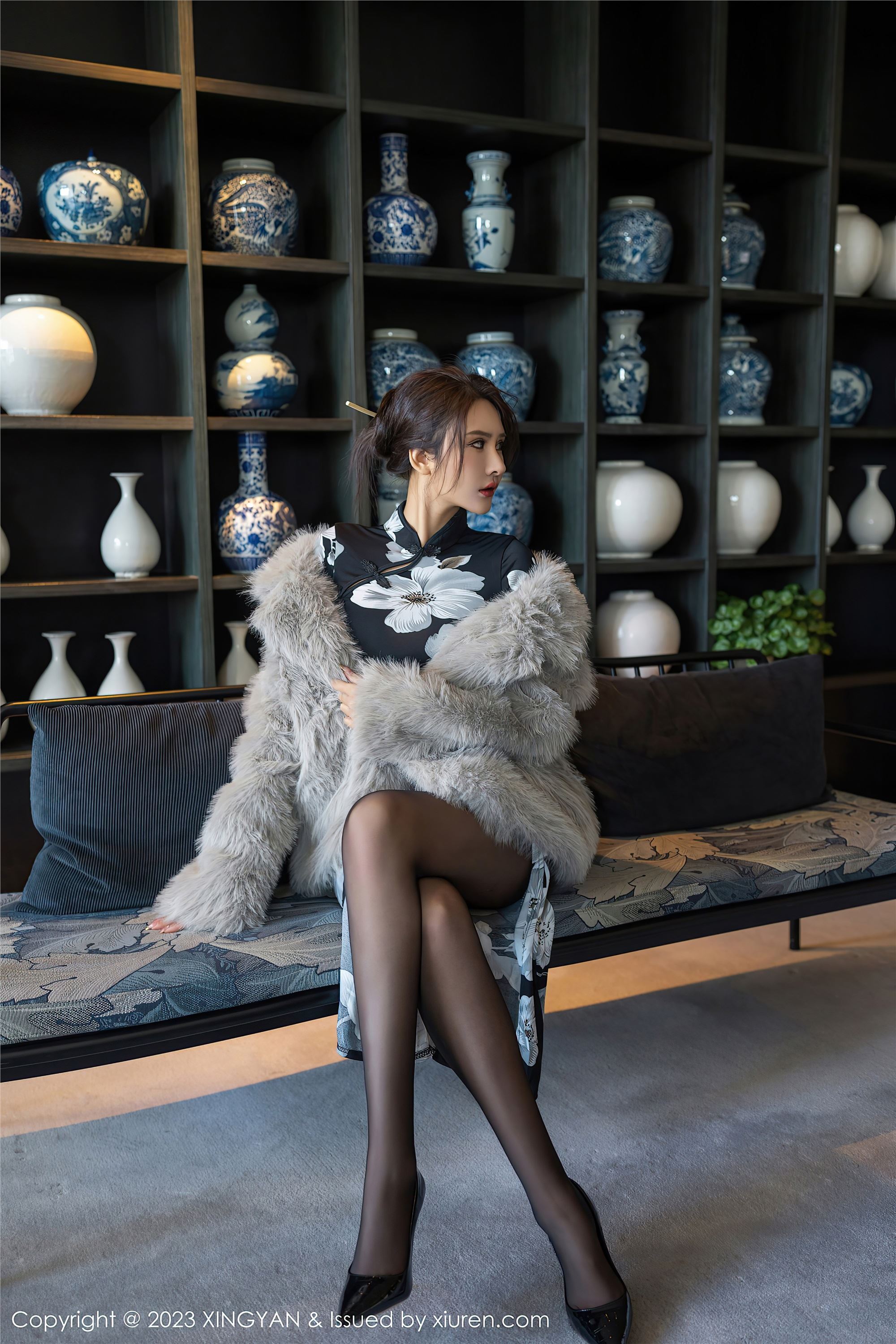 图片[2]-XINGYAN星颜社期2023.12.07期VOL.221期Emily尹菲-秀人网