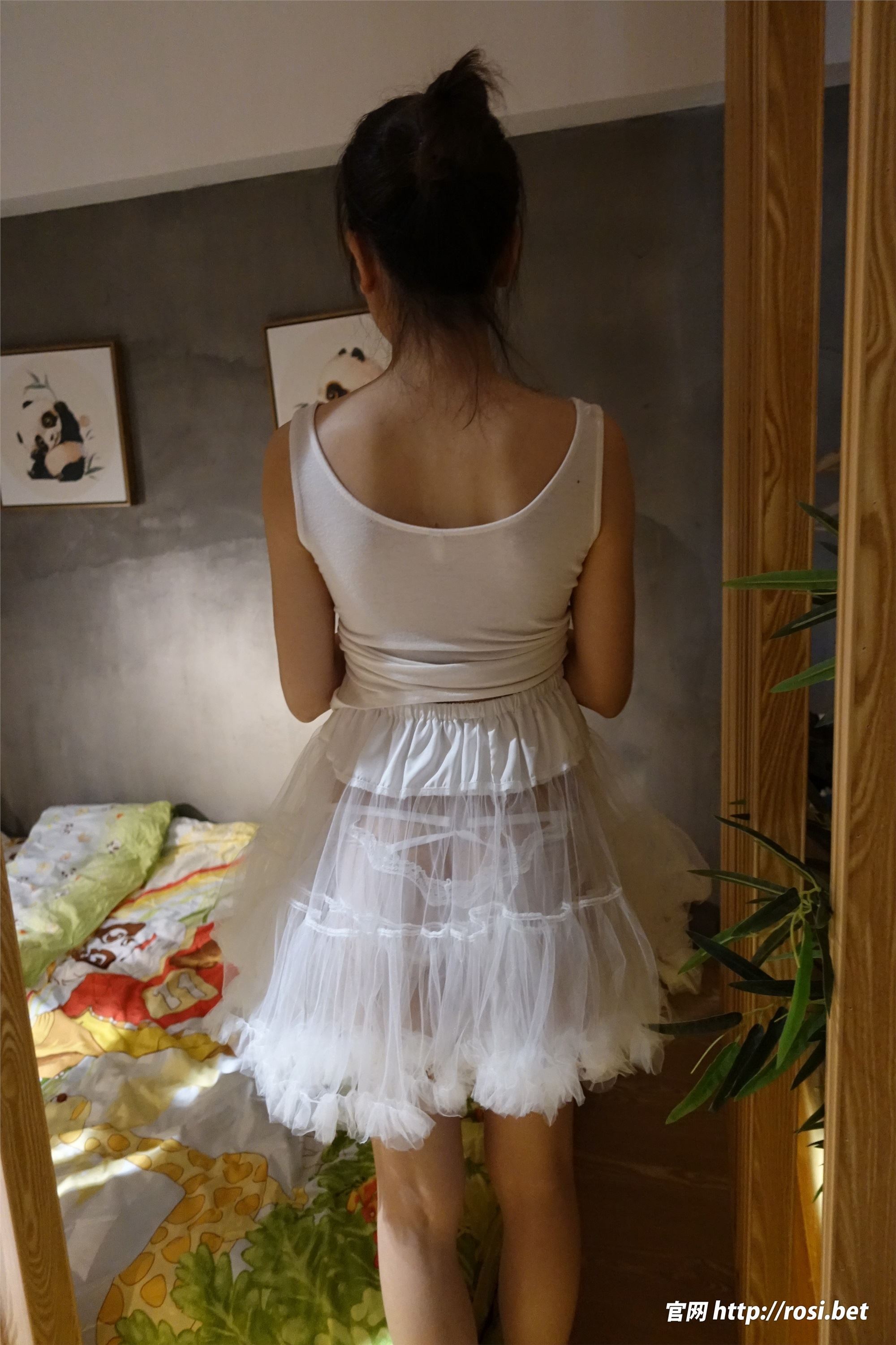 图片[3]-ROSI写真期2023.12.31期N第4409-秀人网