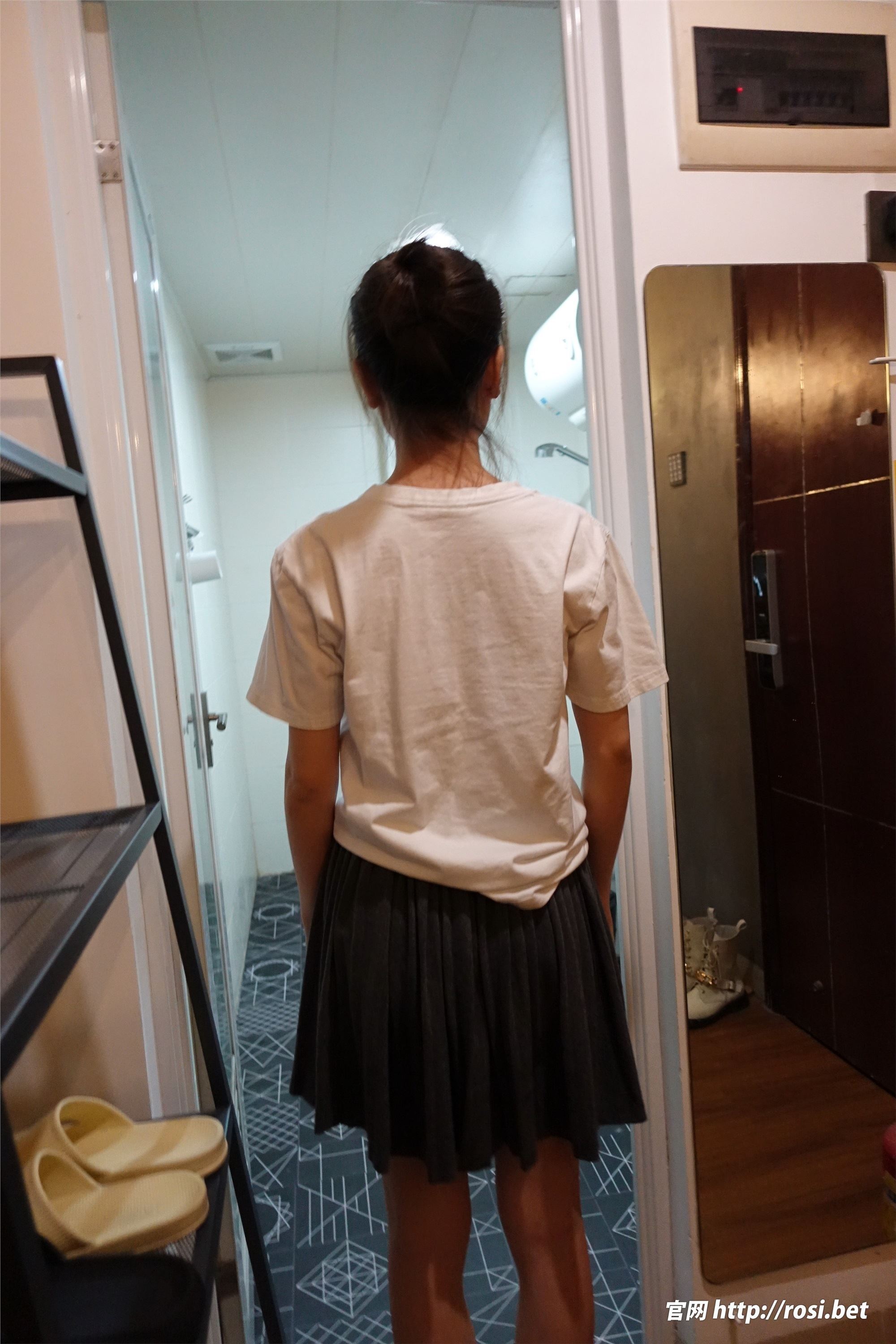 图片[4]-ROSI写真期2024.01.02期N第4411-秀人网