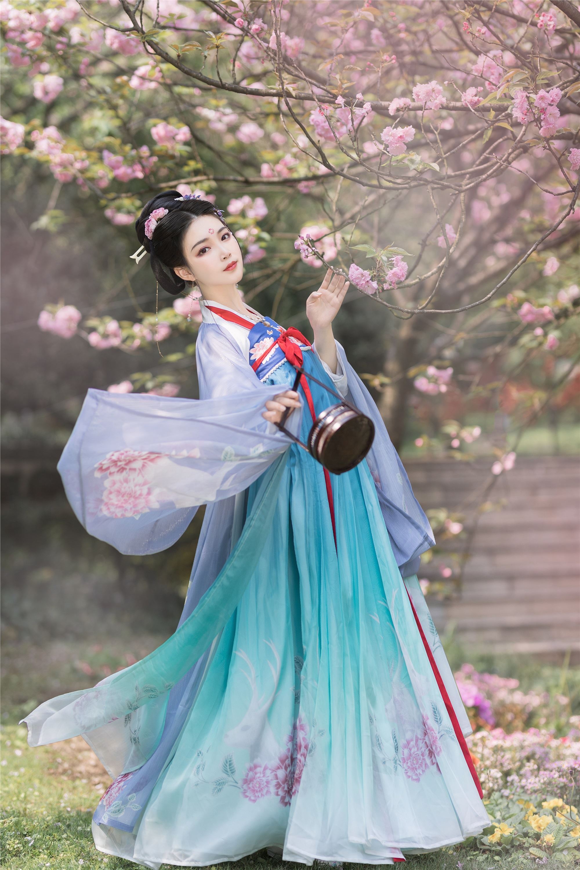 图片[3]-YITUYU艺图语期2021.09.04期美人如樱期青卿-秀人网