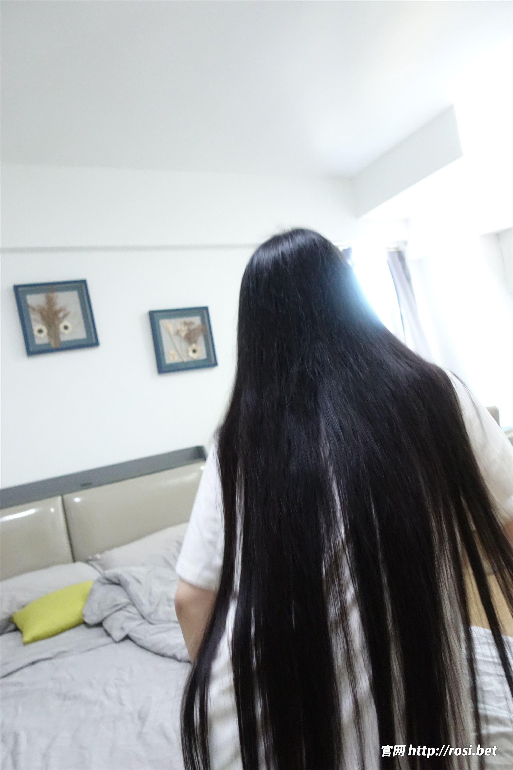 图片[7]-ROSI写真期2024.01.11期N第4420-秀人网