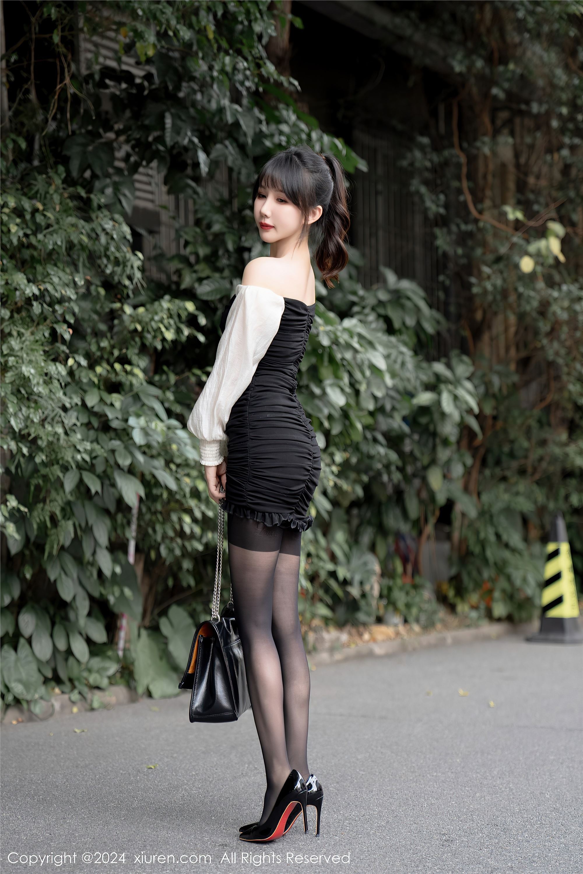 图片[2]-Xiuren秀人网期2024.01.09期N第7930期波巧酱-秀人网