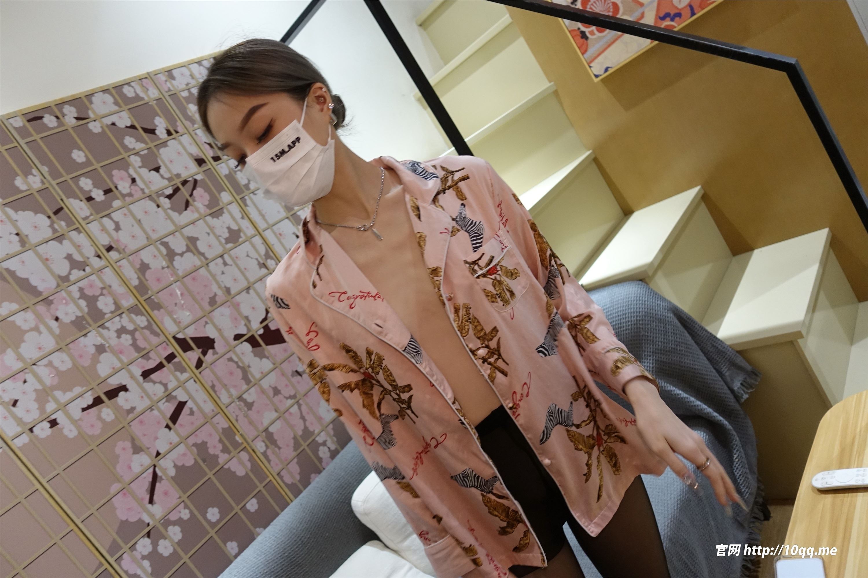 图片[4]-ROSI口罩系列期2023.11.01期N第2698-秀人网