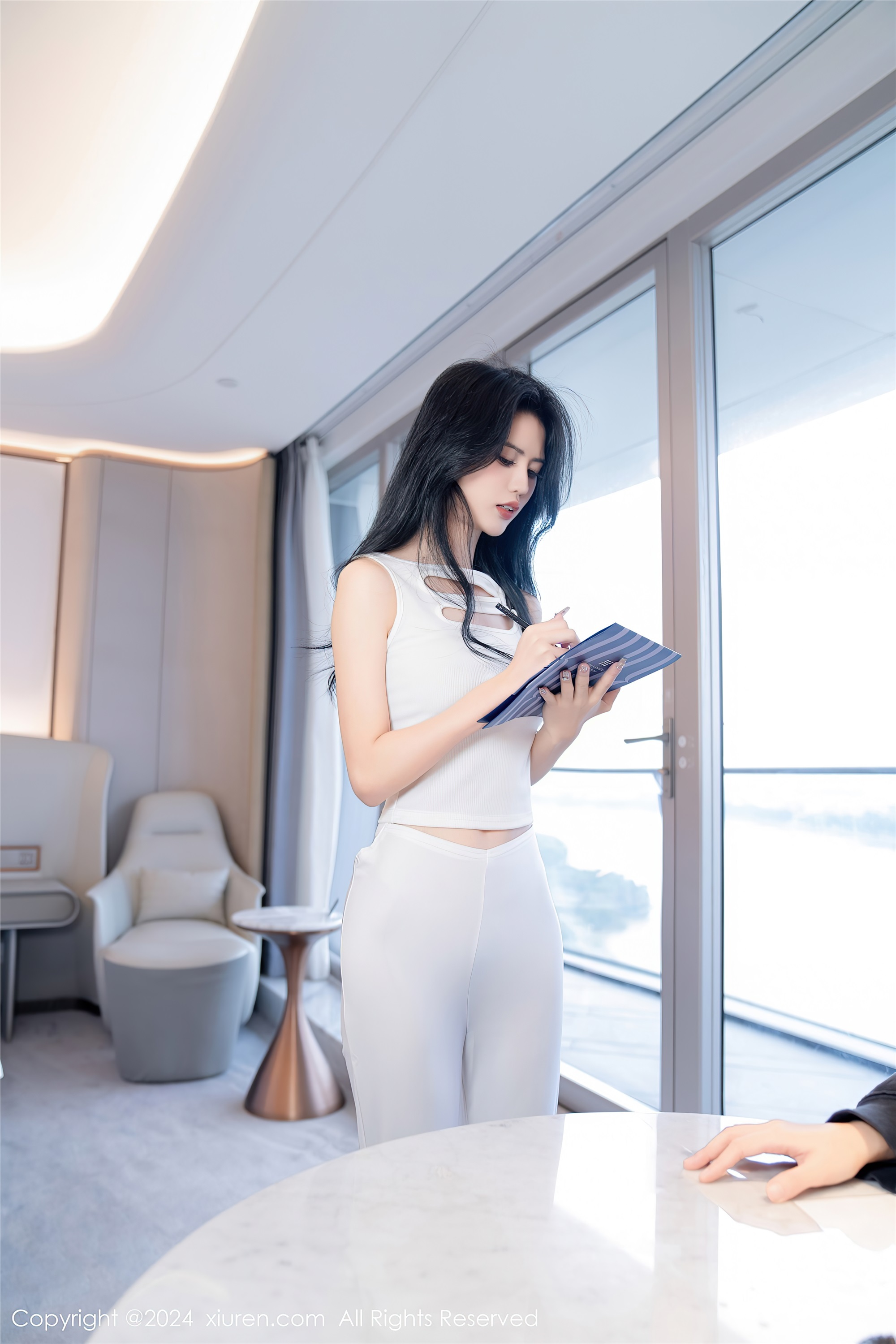 Xiuren秀人网期2024.01.10期N第7937期浅浅Danny-套图网