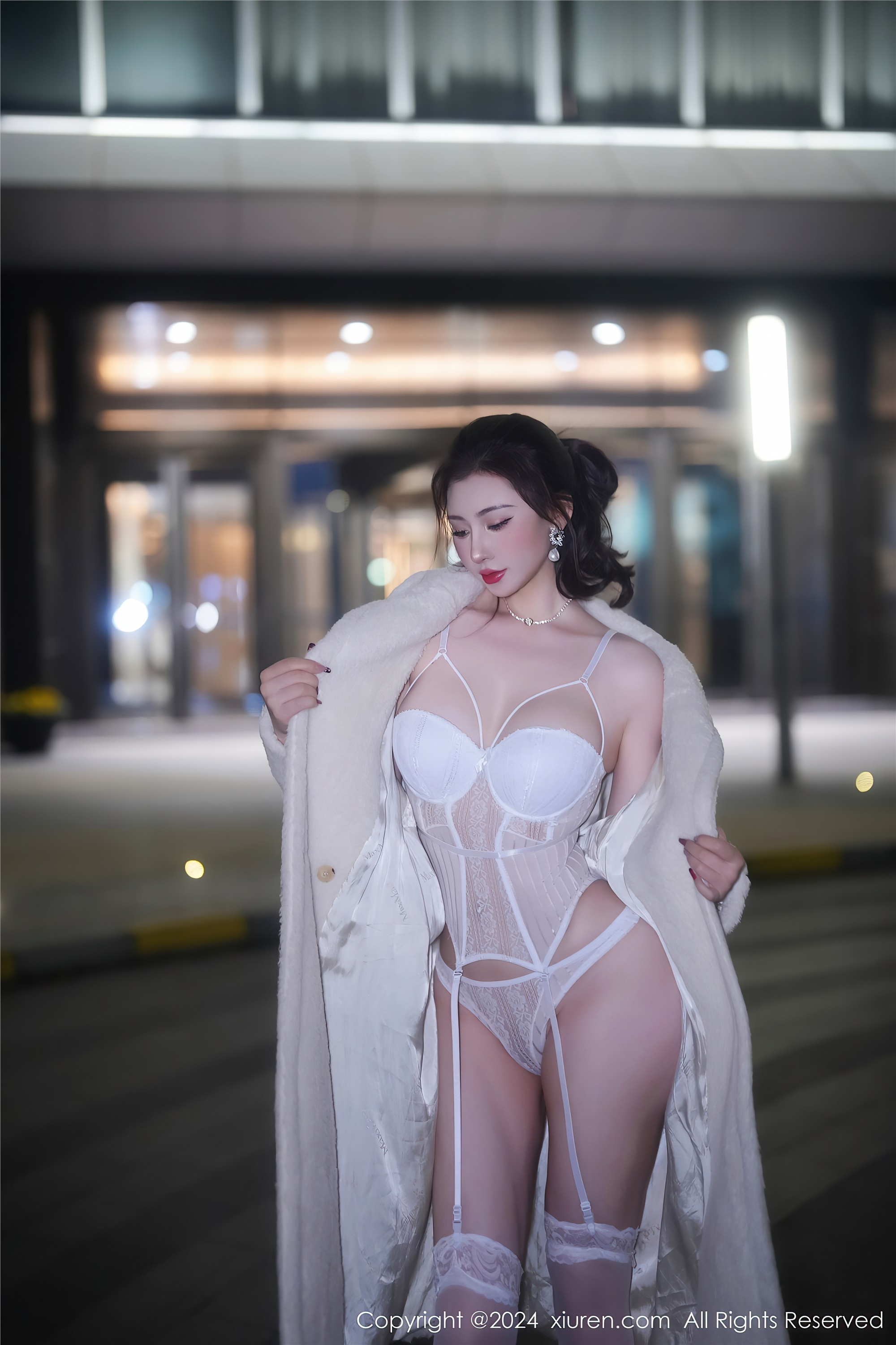 图片[4]-Xiuren秀人网期2024.01.18期N第7978期蕾蕾醒了没-秀人网