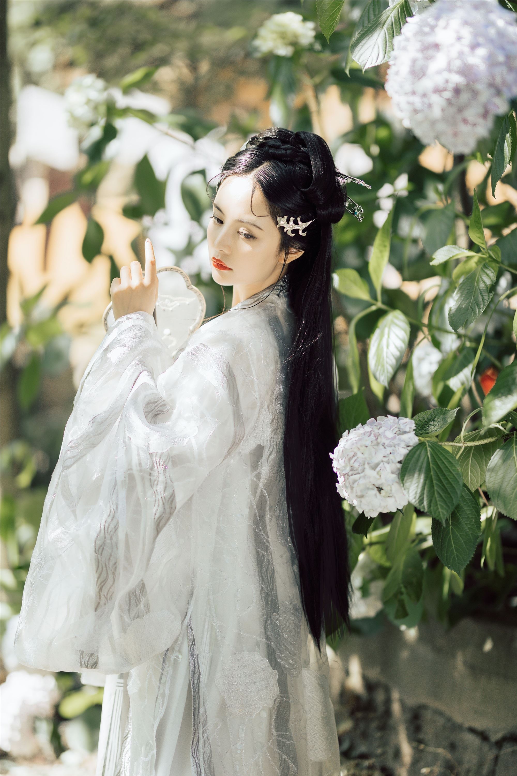 图片[9]-YITUYU艺图语期2021.09.06期无尽夏期胡莅雅-套图网