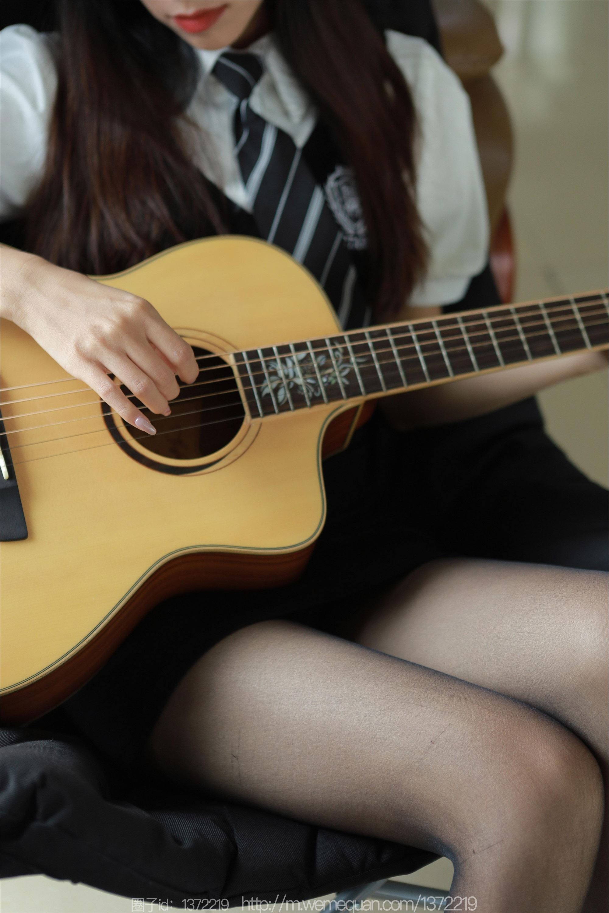 IESS异思趣向期期2023.07.09期丝享家期1475期美子《弹弹吉他》-套图网