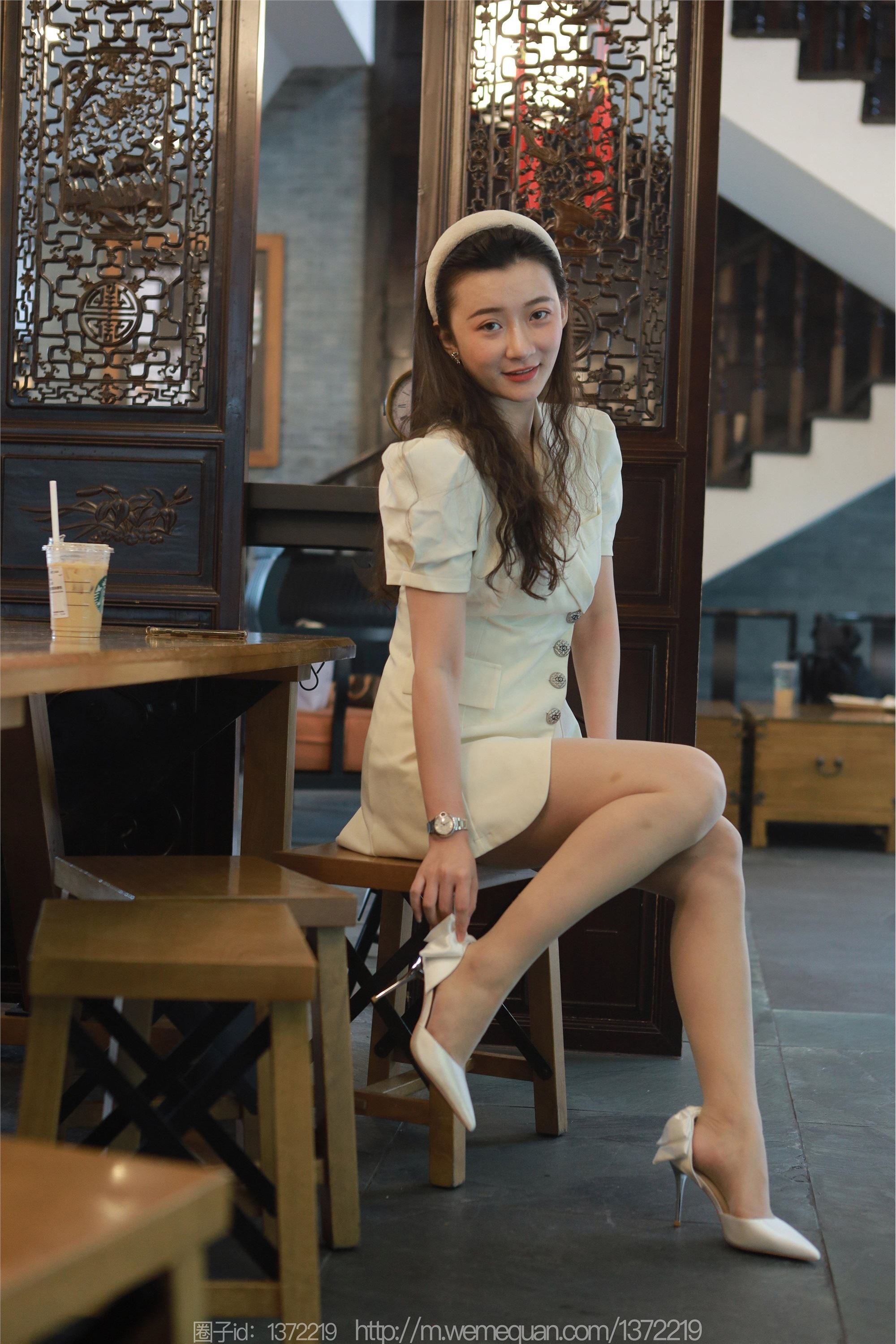 图片[3]-IESS异思趣向期期2023.07.21期丝享家期1486期秋秋《都市甜心》-秀人网