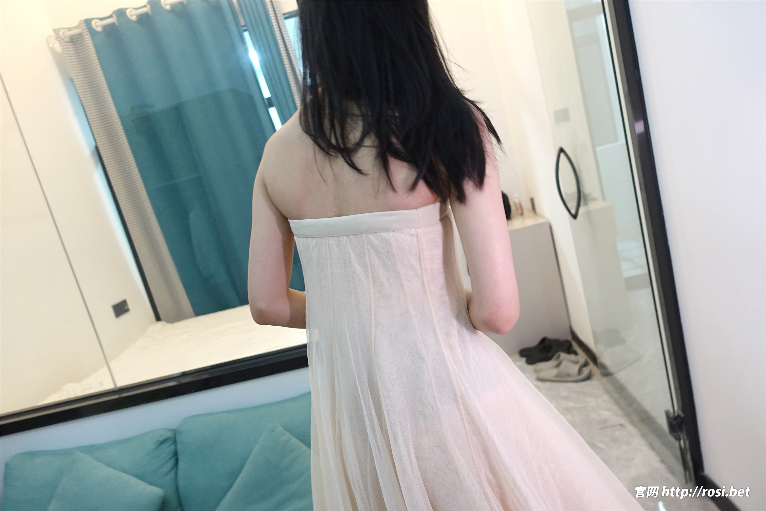 图片[2]-ROSI写真期2024.02.01期N第4441-秀人网