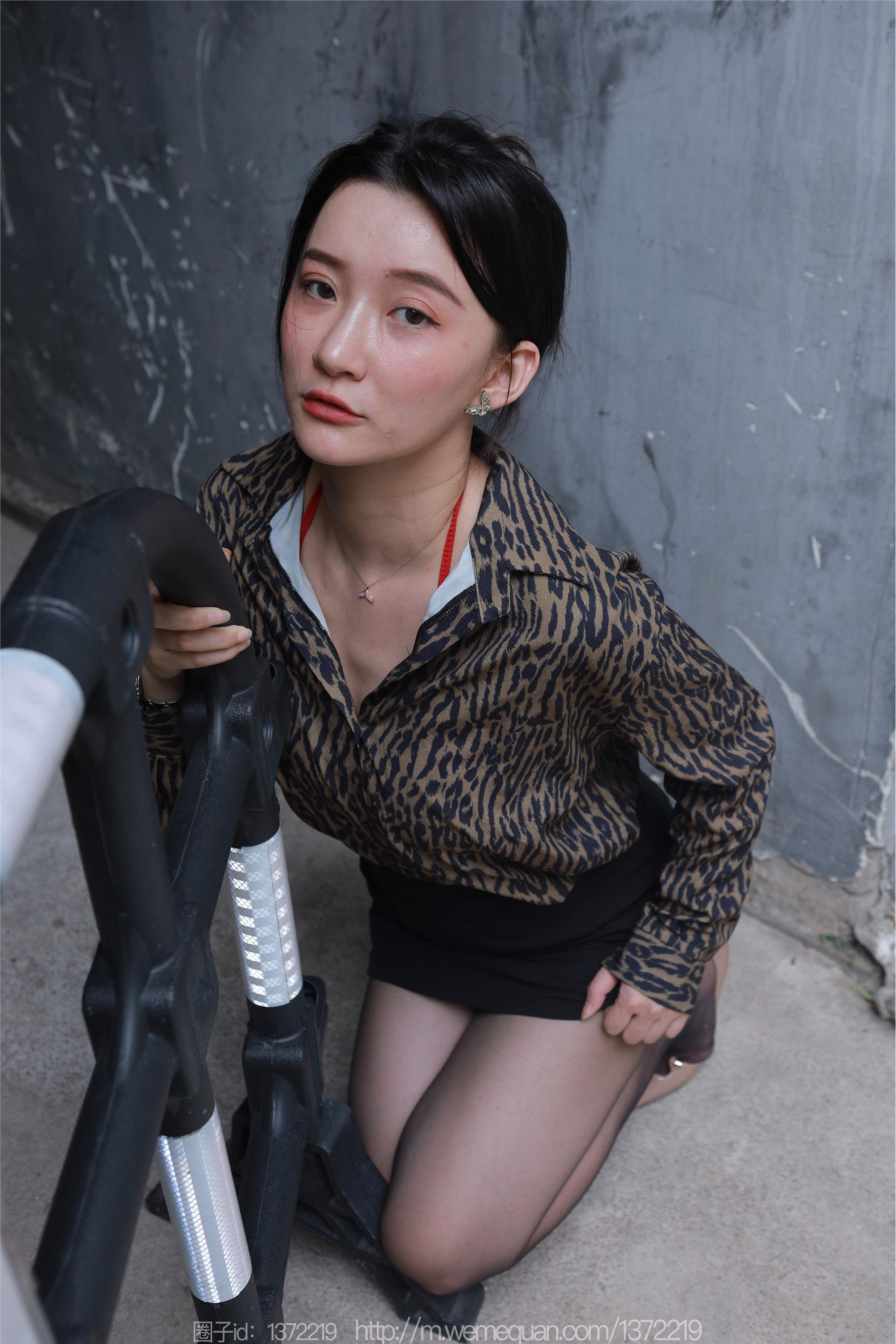 图片[6]-IESS异思趣向期期2023.07.24期丝享家期1488期秋秋《孤身走暗巷》-套图网