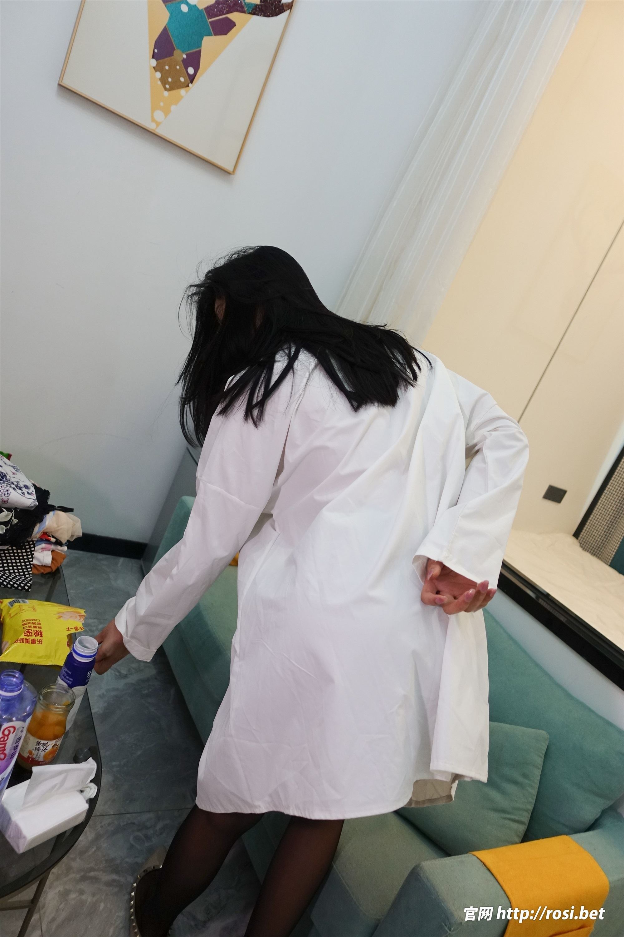 图片[2]-ROSI写真期2024.02.13期N第4453-秀人网