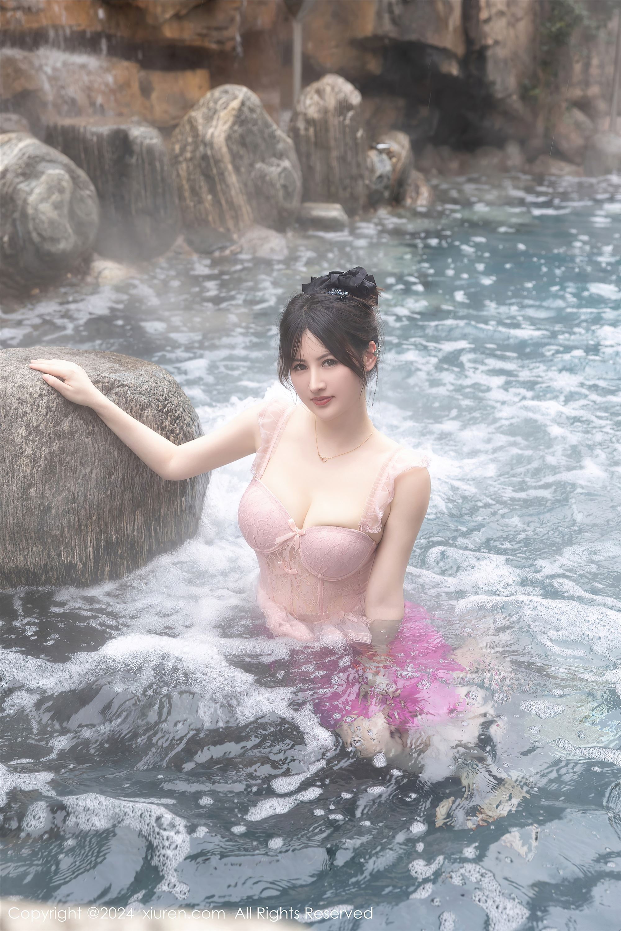 图片[2]-Xiuren秀人网期2024.01.30期N第8039期诗诗kiki-套图网