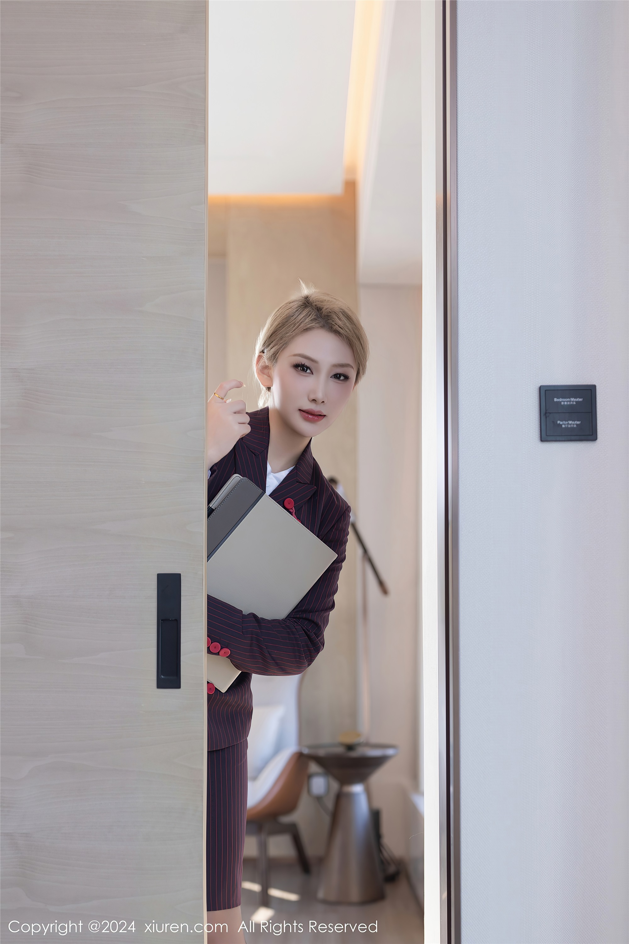 Xiuren秀人网期2024.01.31期N第8042期沈青黛-秀人网