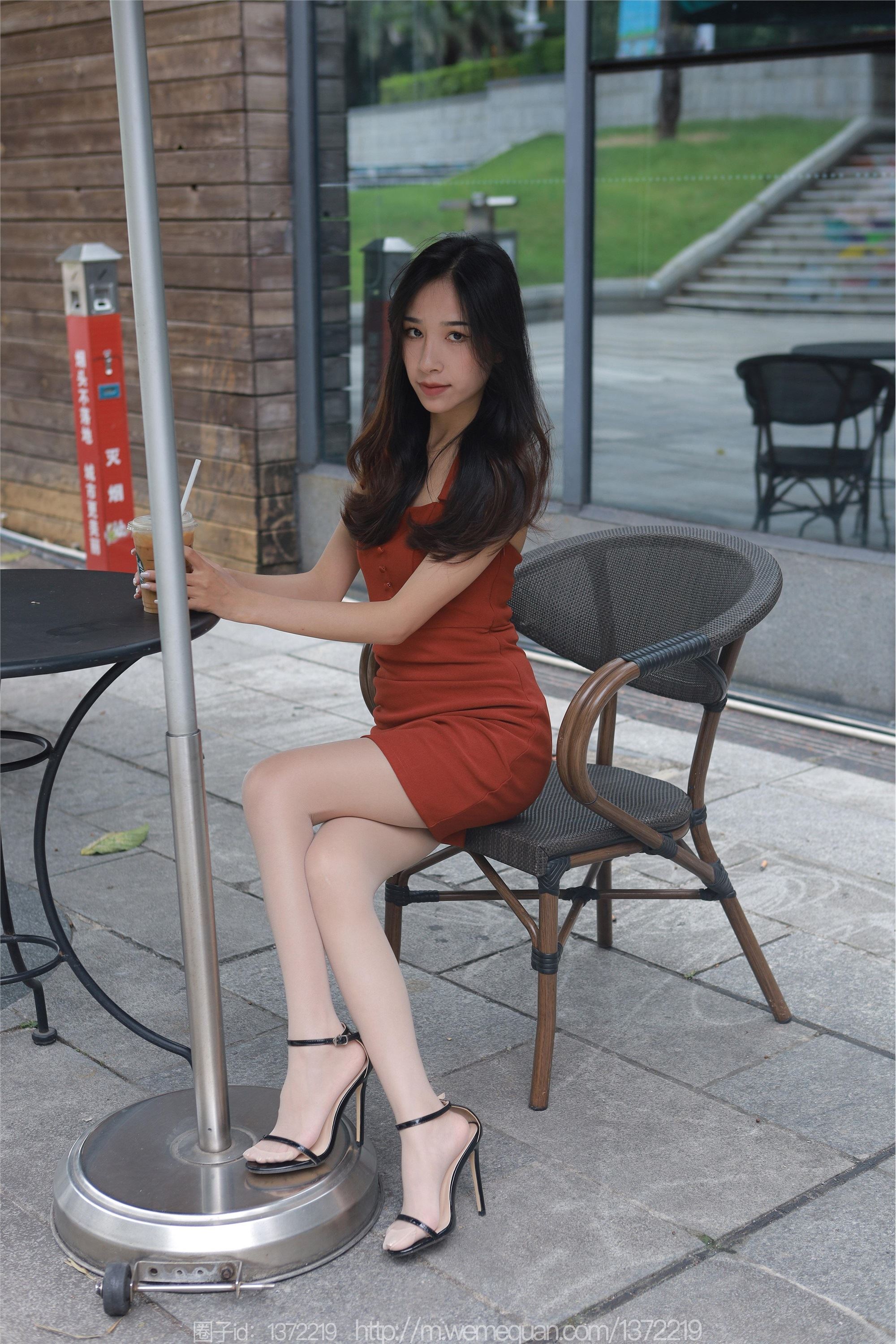 IESS异思趣向期期2023.07.27期丝享家期1492期美子《街头丽人》-秀人网