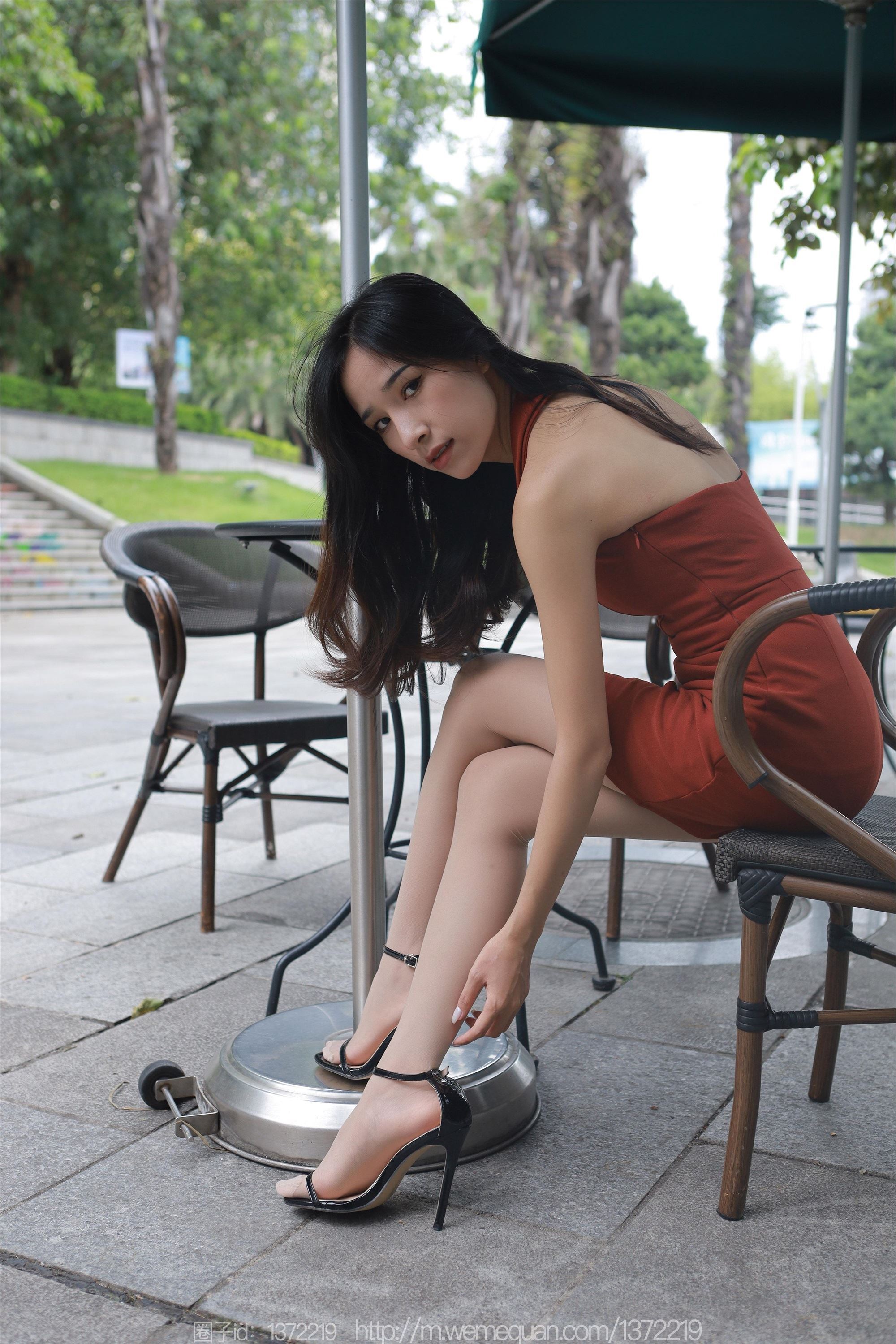 图片[6]-IESS异思趣向期期2023.07.27期丝享家期1492期美子《街头丽人》-秀人网