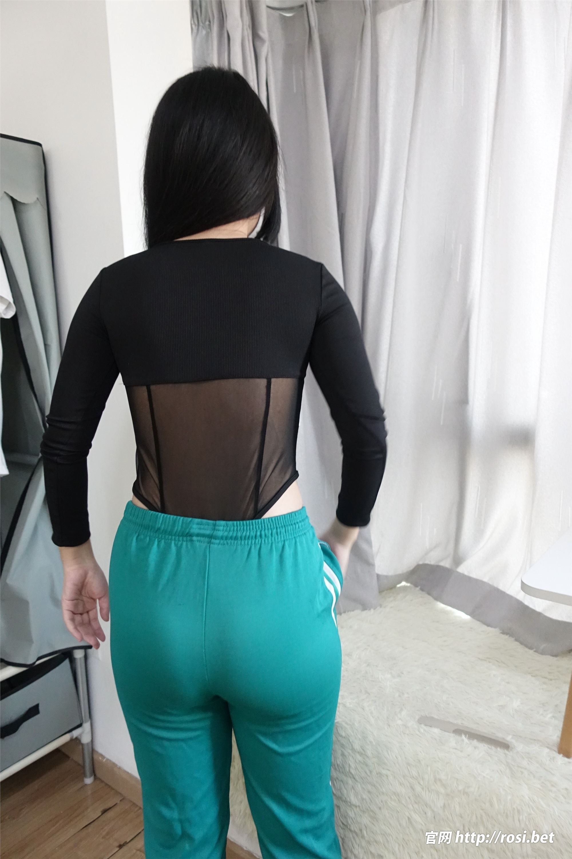 图片[4]-ROSI写真期2024.02.23期N第4463-秀人网