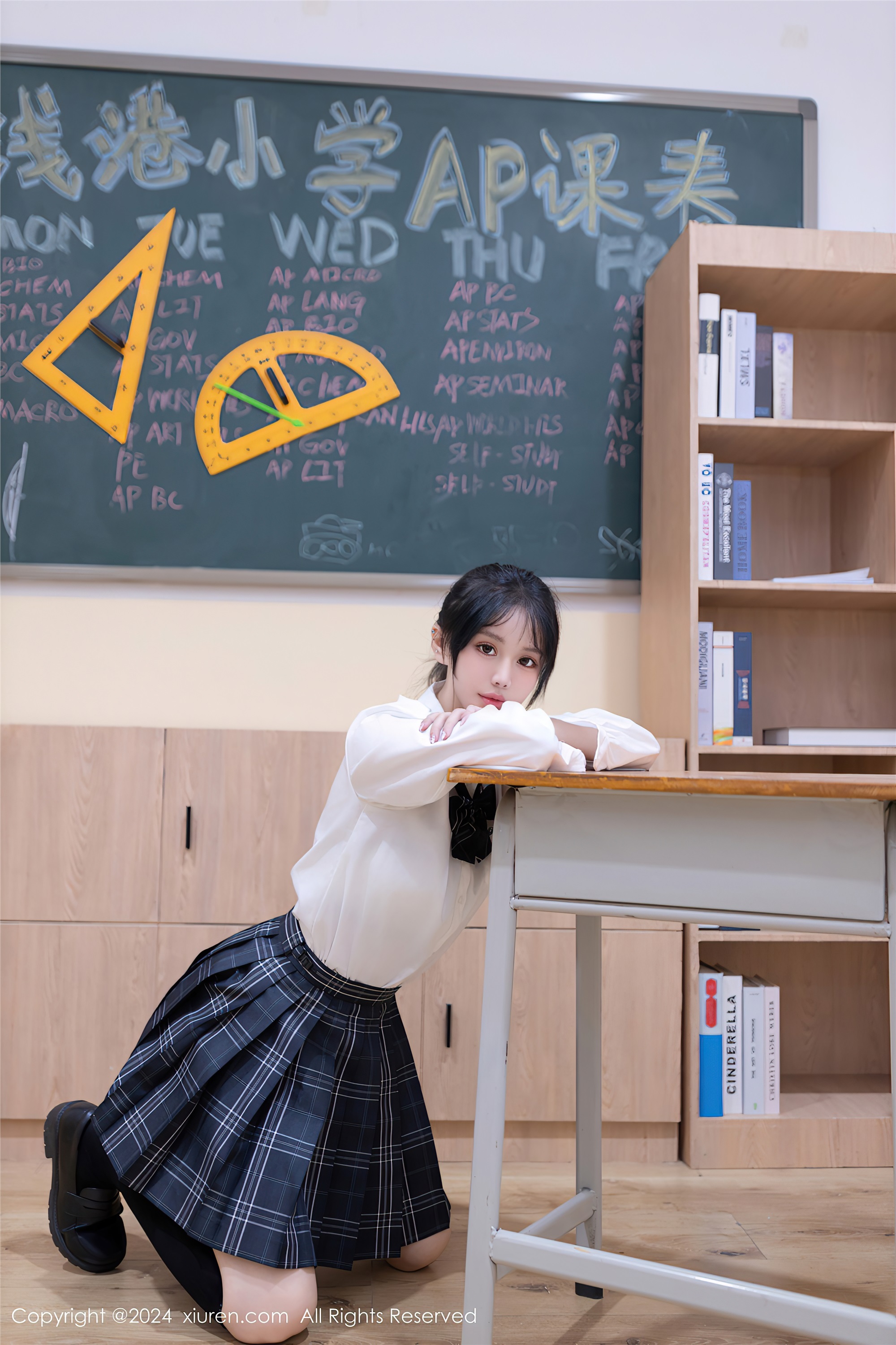 图片[7]-Xiuren秀人网期2024.02.02期N第8058期幼幼-秀人网