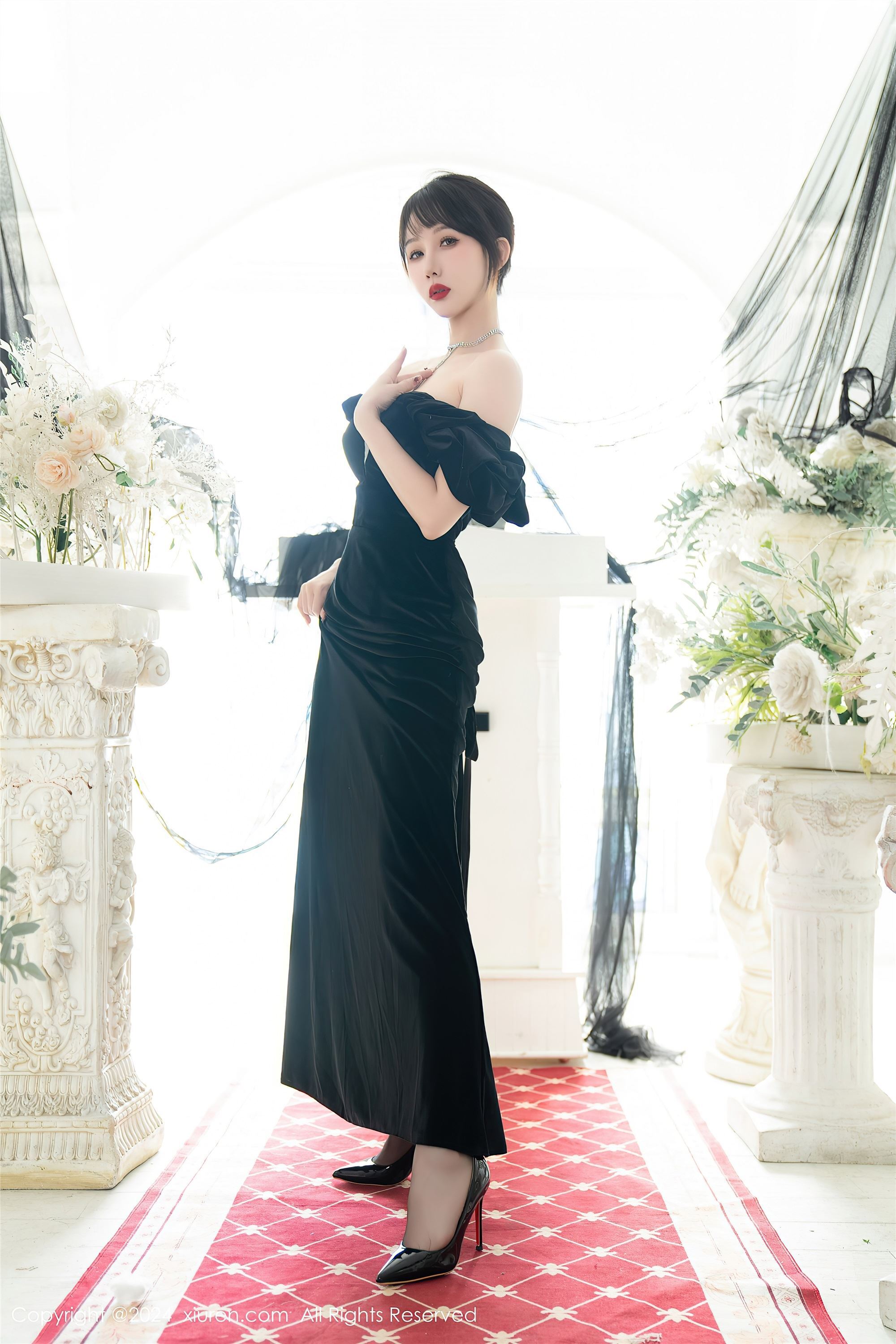 Xiuren秀人网期2024.02.05期N第8070期波巧酱-秀人网