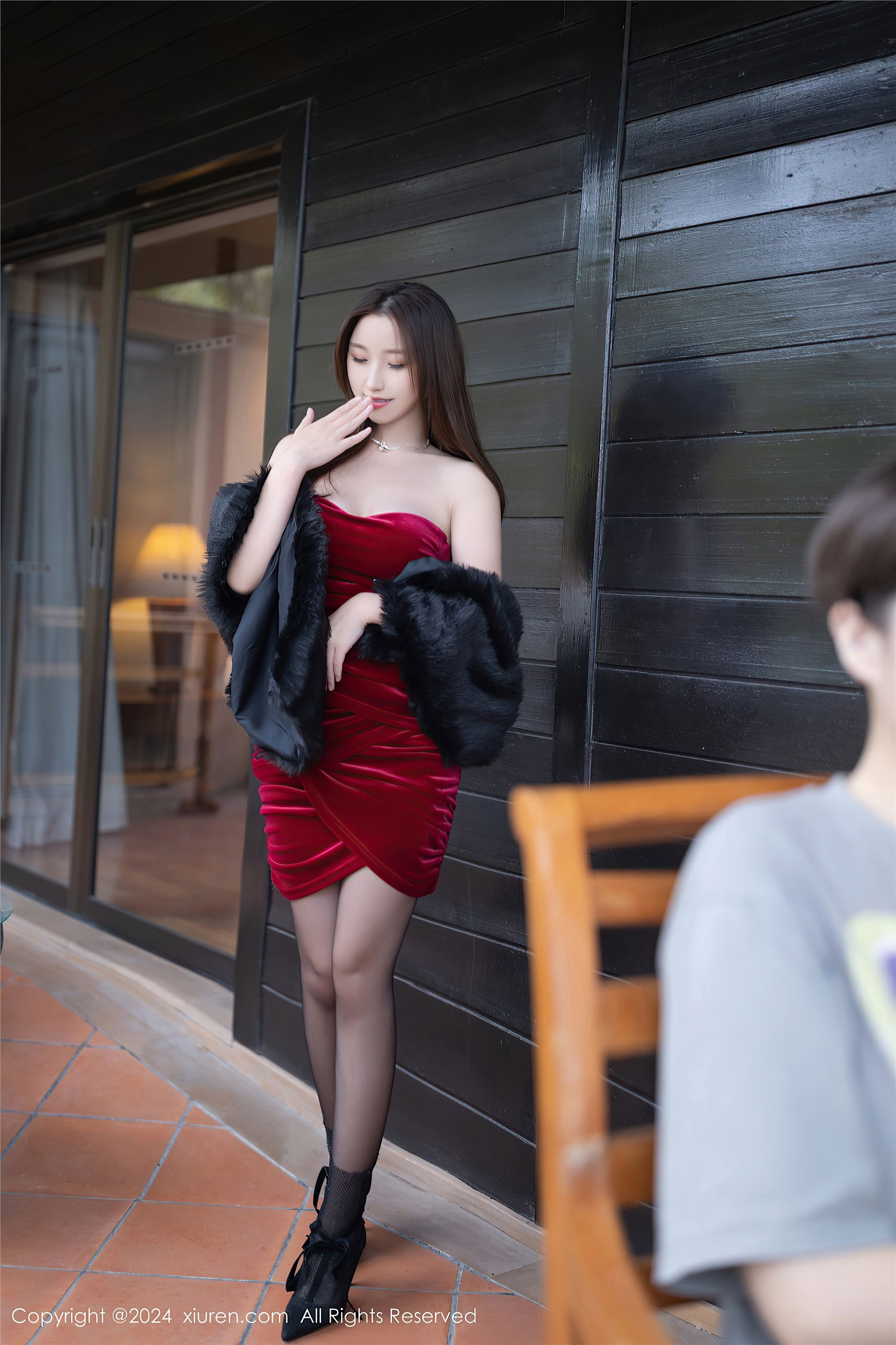 图片[4]-Xiuren秀人网期2024.02.06期N第8077期杏子Yada-套图网