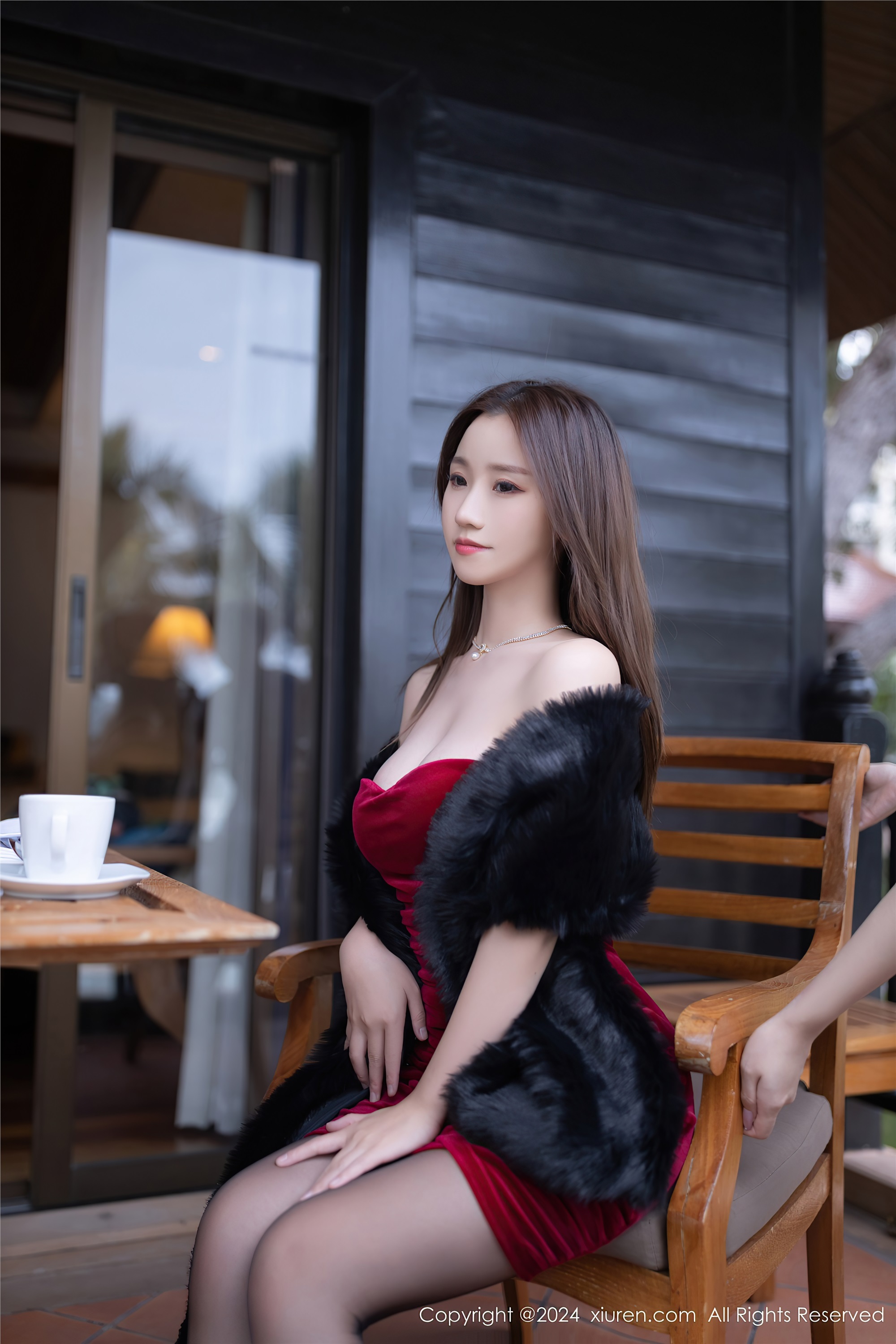 图片[8]-Xiuren秀人网期2024.02.06期N第8077期杏子Yada-套图网