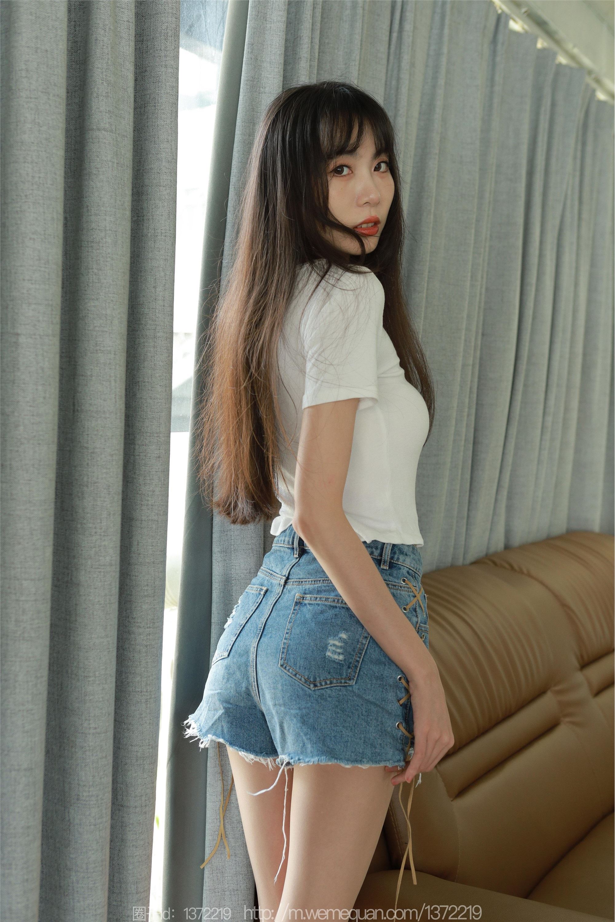 图片[3]-IESS异思趣向期期2023.08.13期丝享家期1505期团团《第一长腿》-秀人网