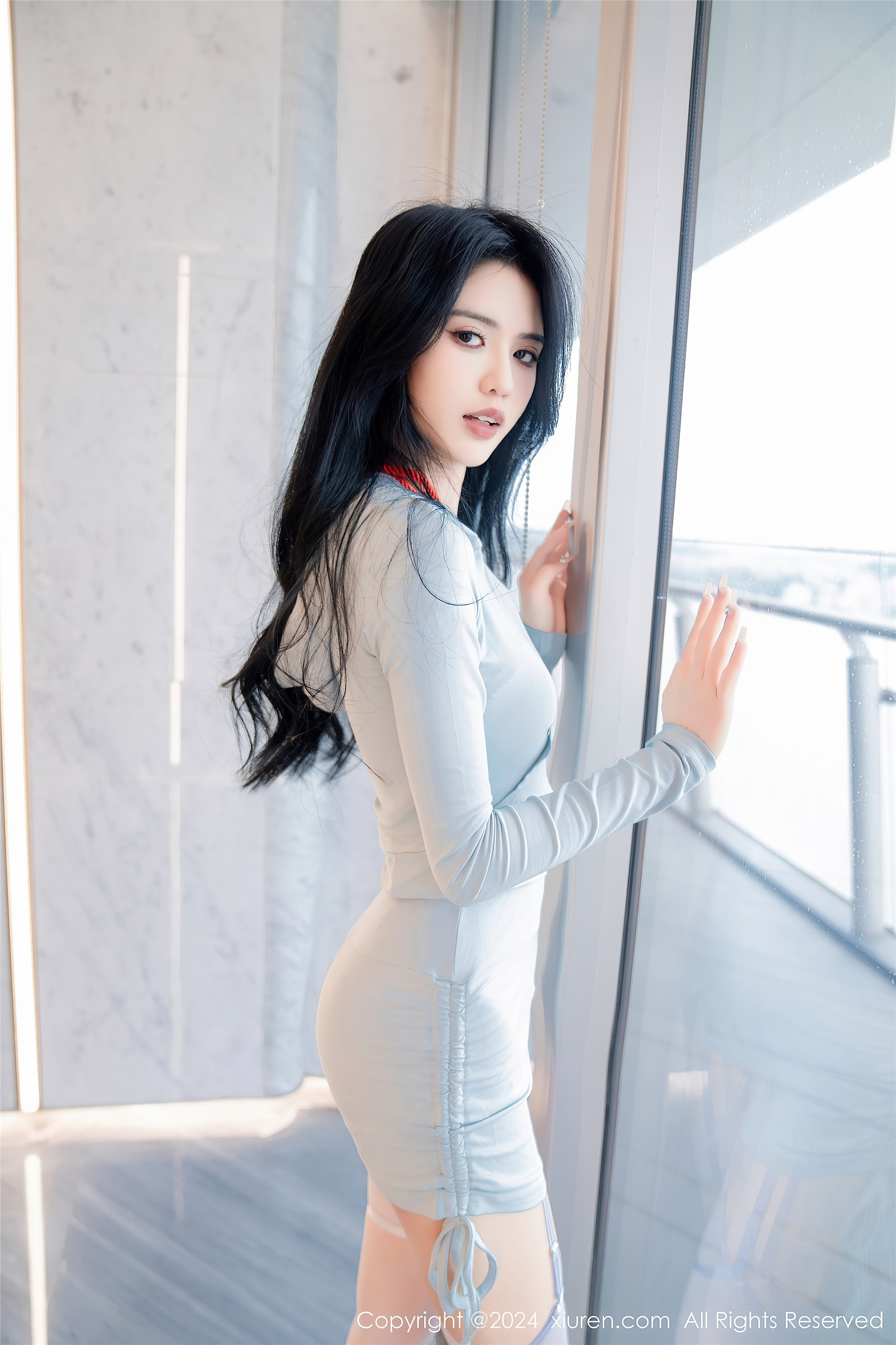 图片[5]-Xiuren秀人网期2024.02.19期N第8105期浅浅Danny-套图网