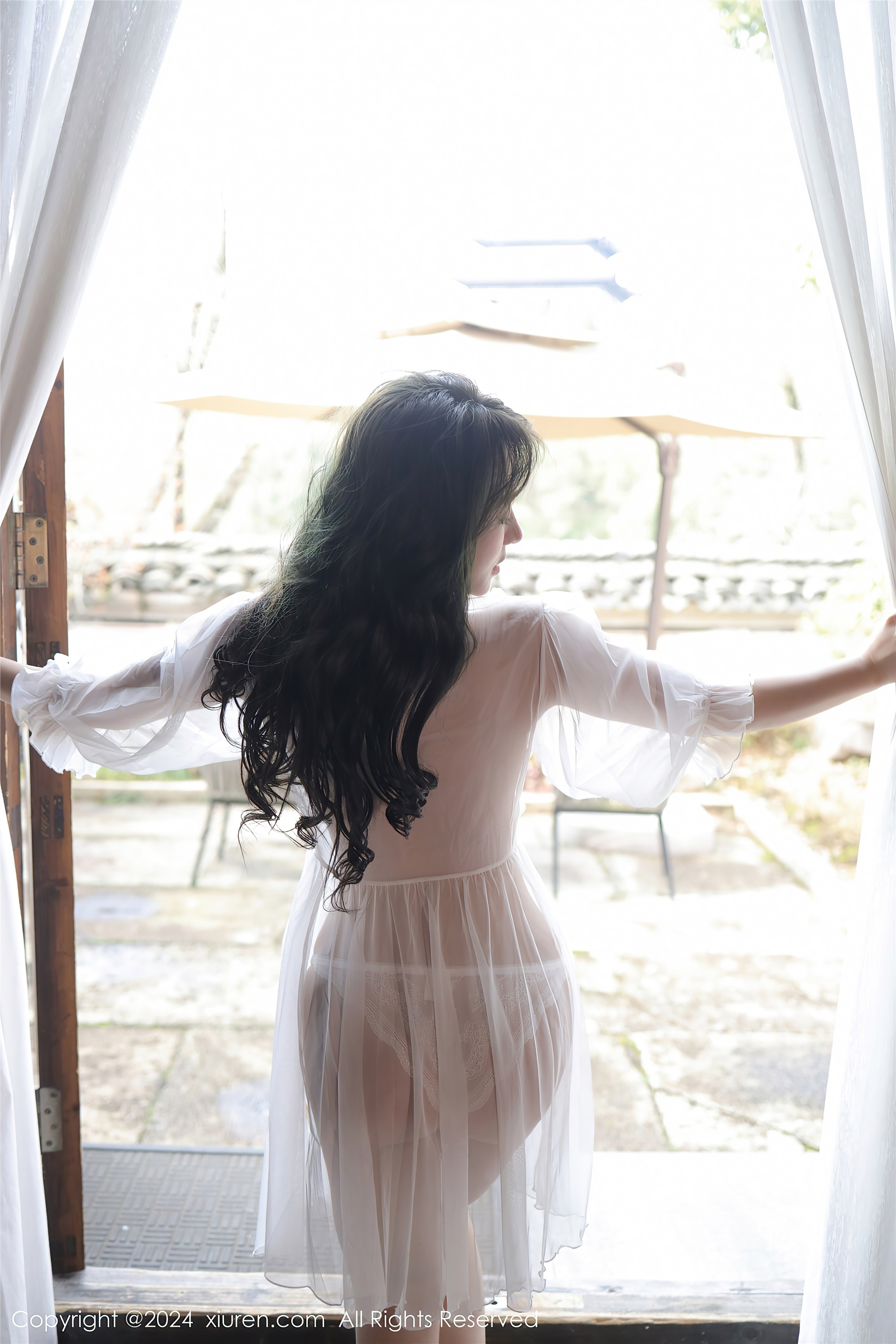 图片[4]-Xiuren秀人网期2024.02.19期N第8106期沈思怡-套图网