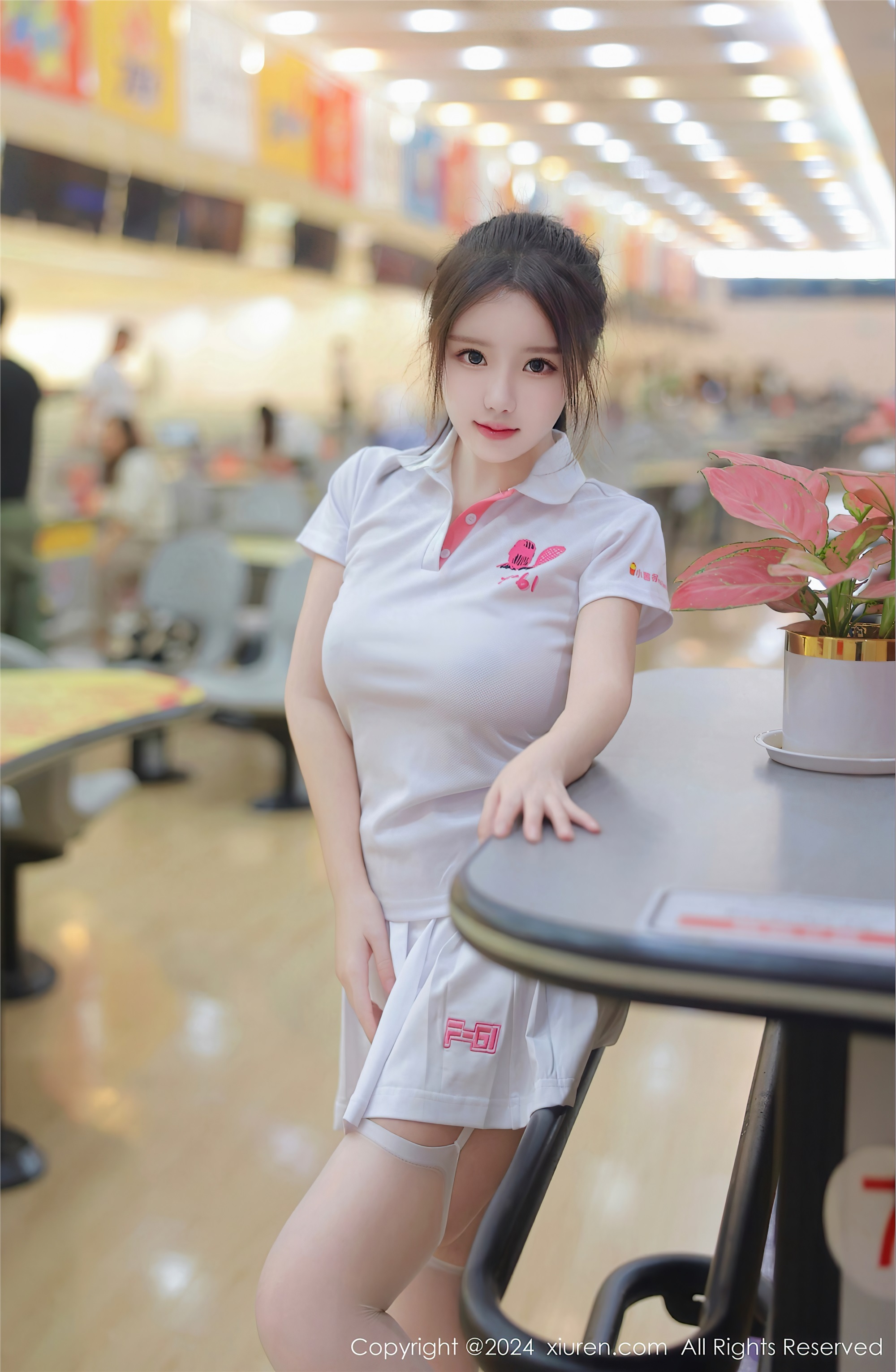 Xiuren秀人网期2024.02.20期N第8118期小薯条nienie-套图网