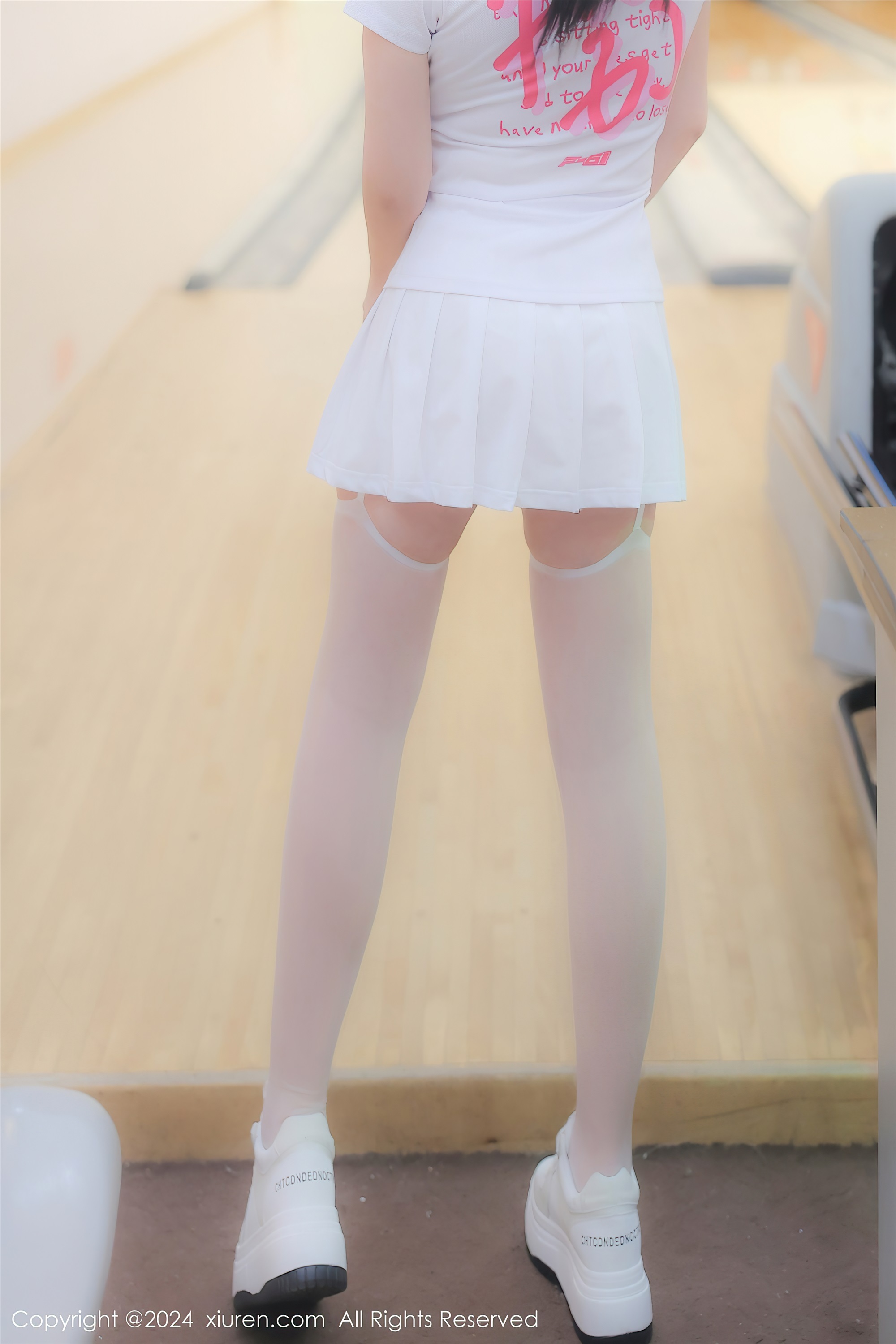 图片[2]-Xiuren秀人网期2024.02.20期N第8118期小薯条nienie-套图网