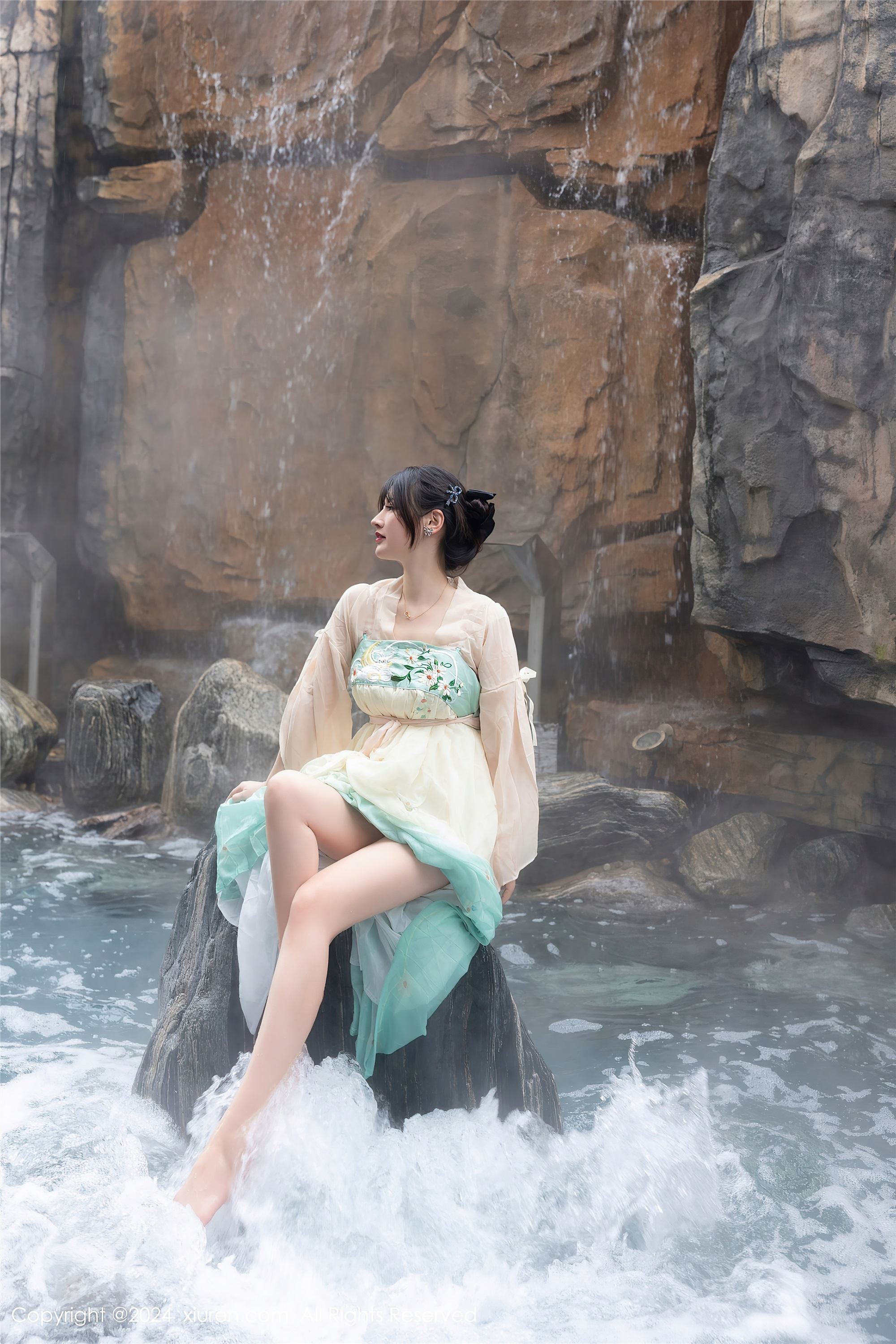 图片[4]-Xiuren秀人网期2024.02.22期N第8128期诗诗kiki-秀人网