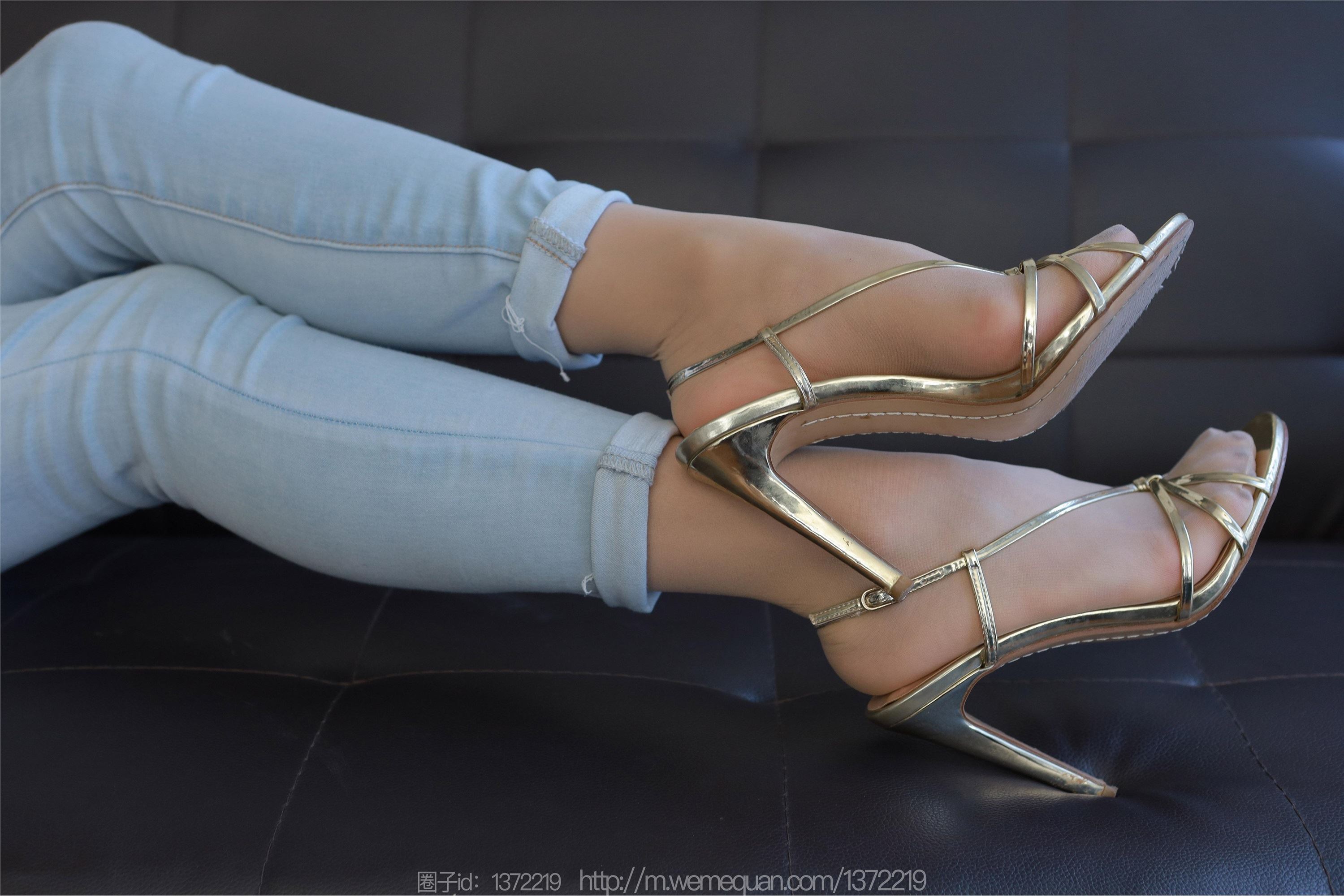 图片[5]-IESS异思趣向期期2023.09.04期丝享家期1524期兔兔《白T牛仔裤里丝》-套图网