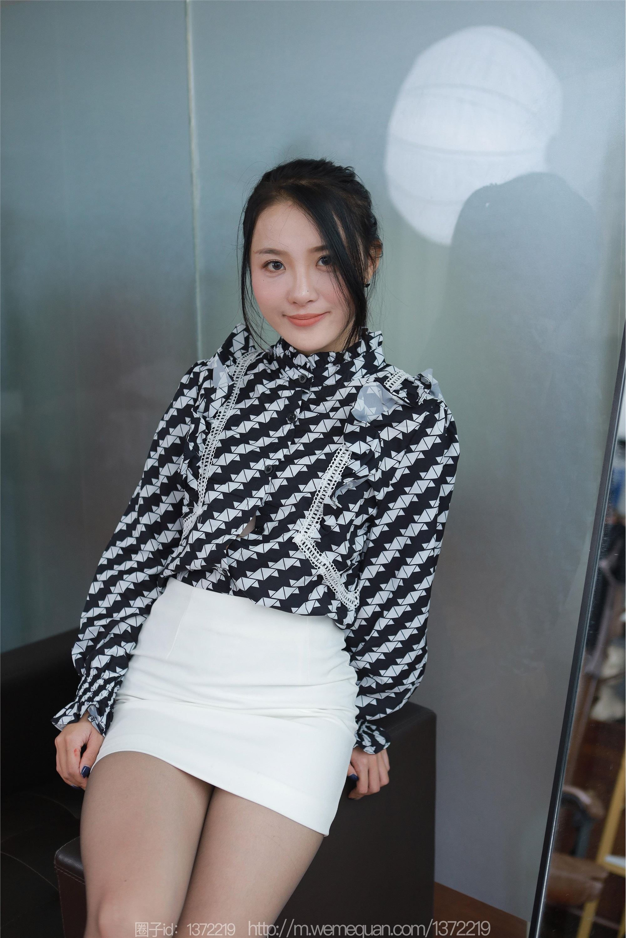 图片[2]-IESS异思趣向期期2023.09.14期丝享家期1533期婉萍《清脆婉转》-套图网