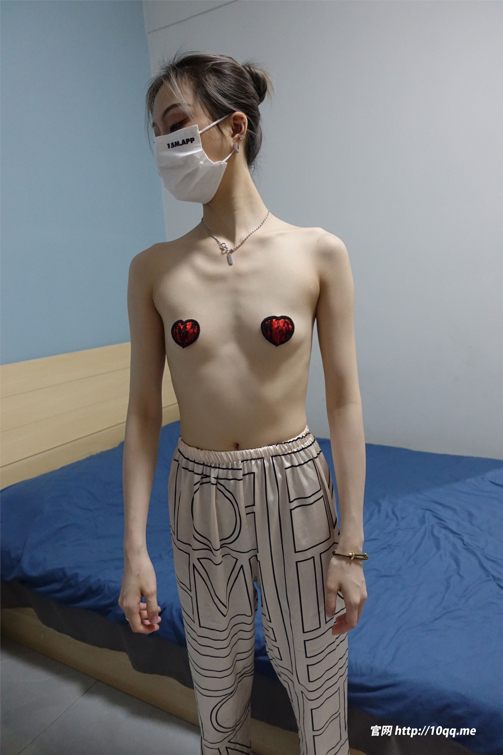 图片[2]-ROSI口罩系列期2024.01.10期N第2768-秀人网